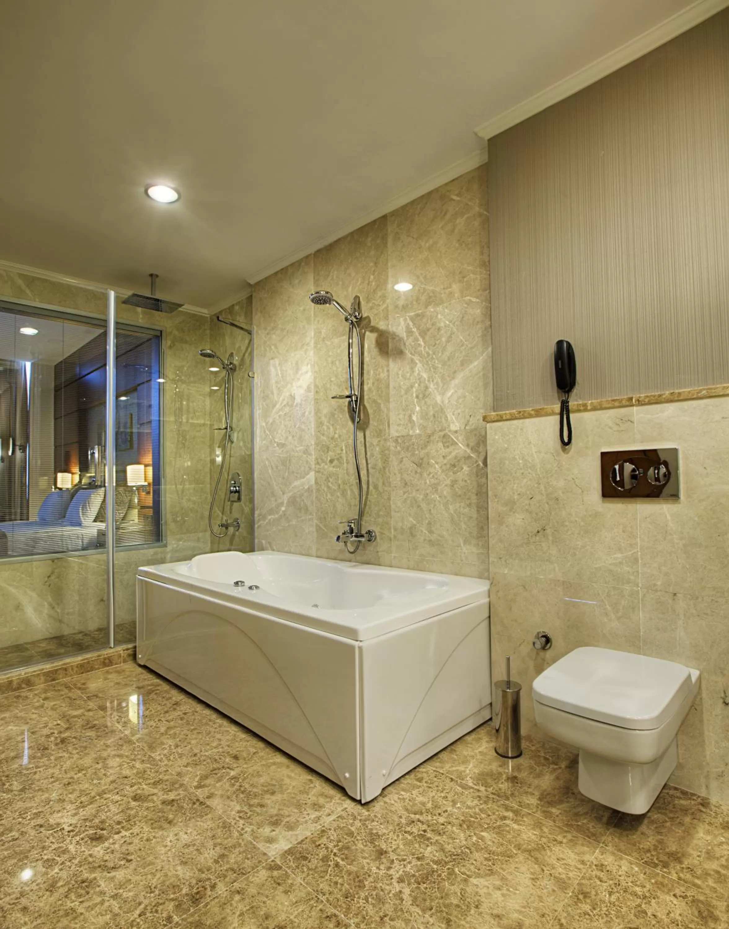 Bathroom in Dedeman Erbil Hotel City Center