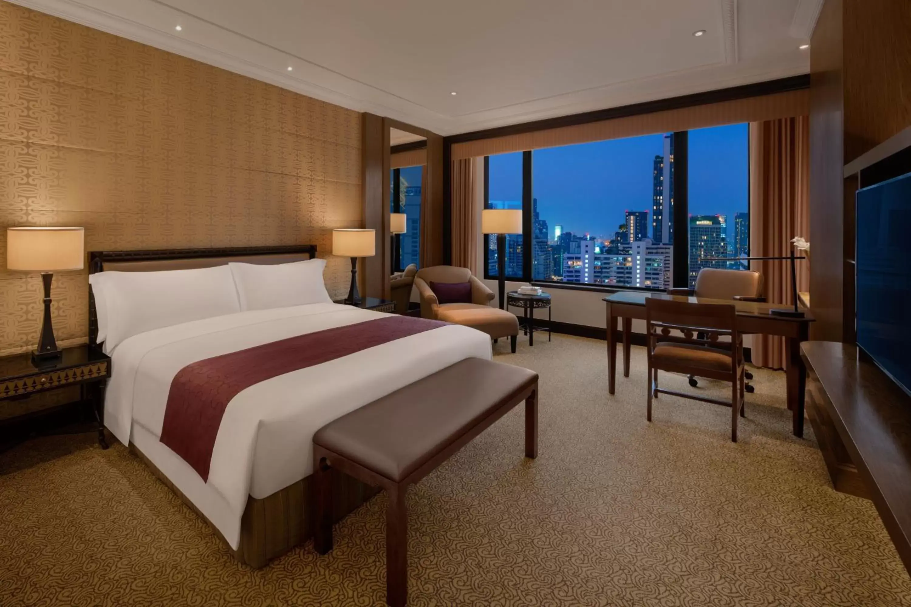 Luxury King Room in Sheraton Grande Sukhumvit, a Luxury Collection Hotel, Bangkok Luxury King Room in Sheraton Grande Sukhumvit, a Luxury Collection Hotel, Bangkok
