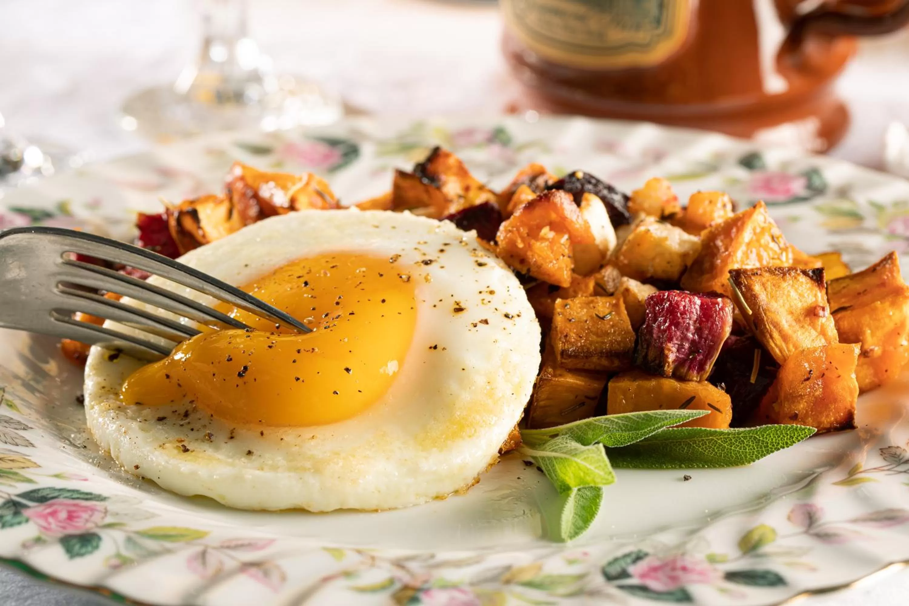 Food in Rosemont Inn