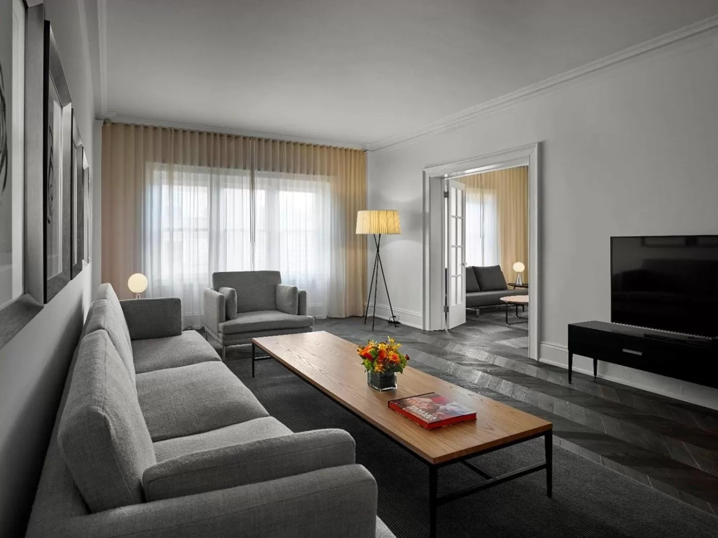 Living room in AKA Rittenhouse Square