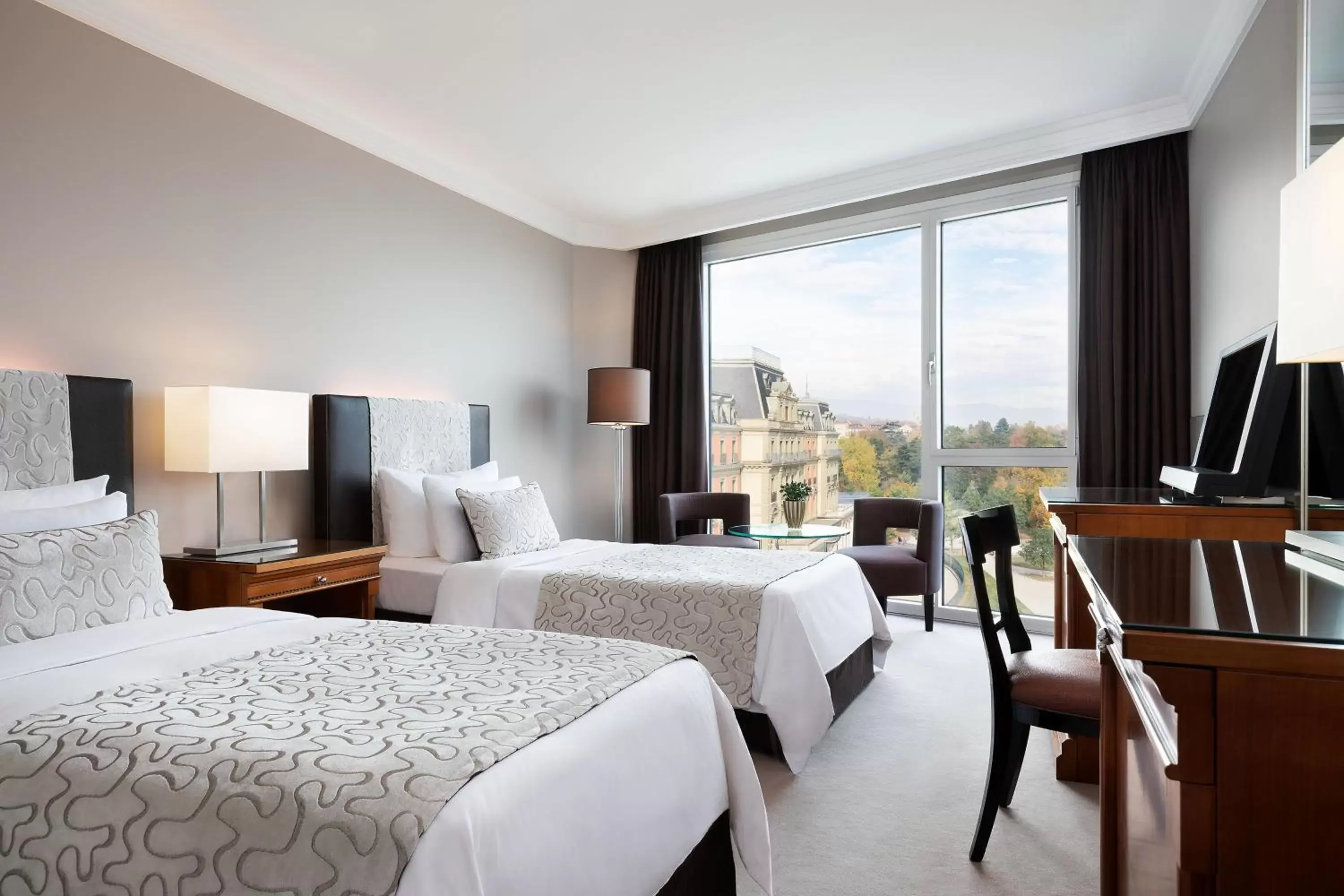 Deluxe Room, Guest room, 2 Twin/Single Bed(s), Lake view in Hotel President Wilson, a Luxury Collection Hotel, Geneva Deluxe Room, Guest room, 2 Twin/Single Bed(s), Lake view in Hotel President Wilson, a Luxury Collection Hotel, Geneva