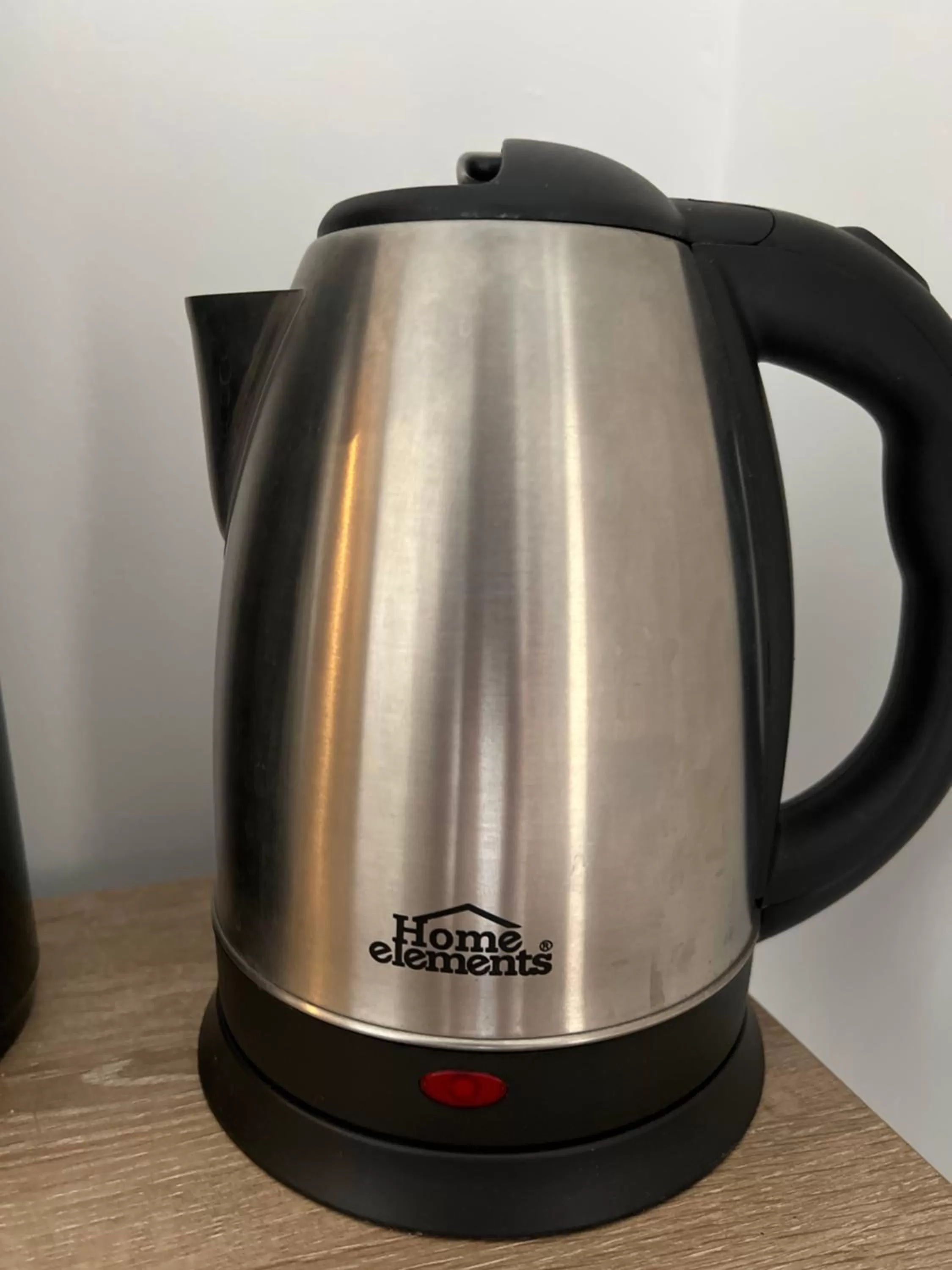 Coffee/tea facilities in HOTEL 9.5 SAN FERNANDO