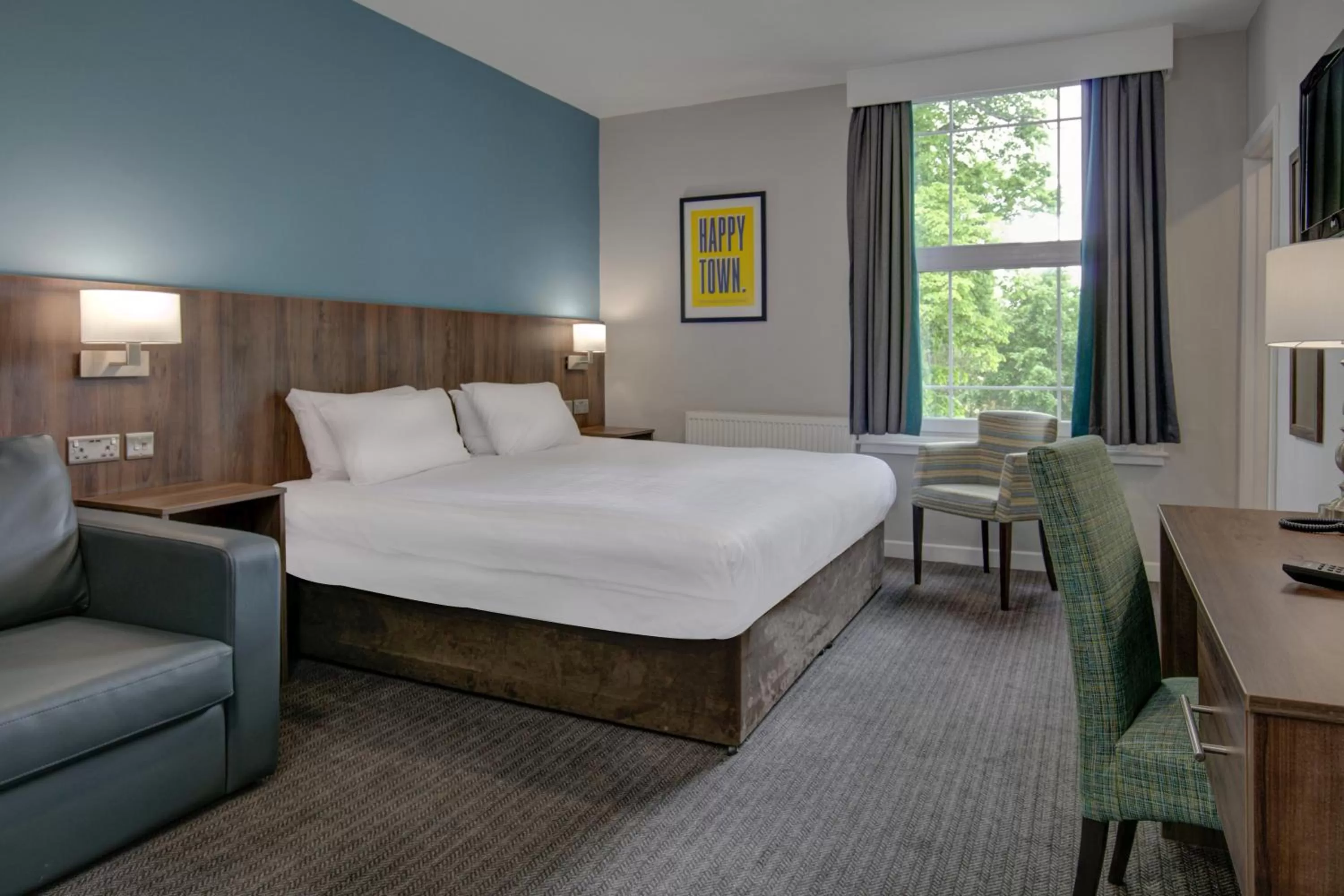 Bedroom, Bed in The Jephson Hotel; BW Signature Collection