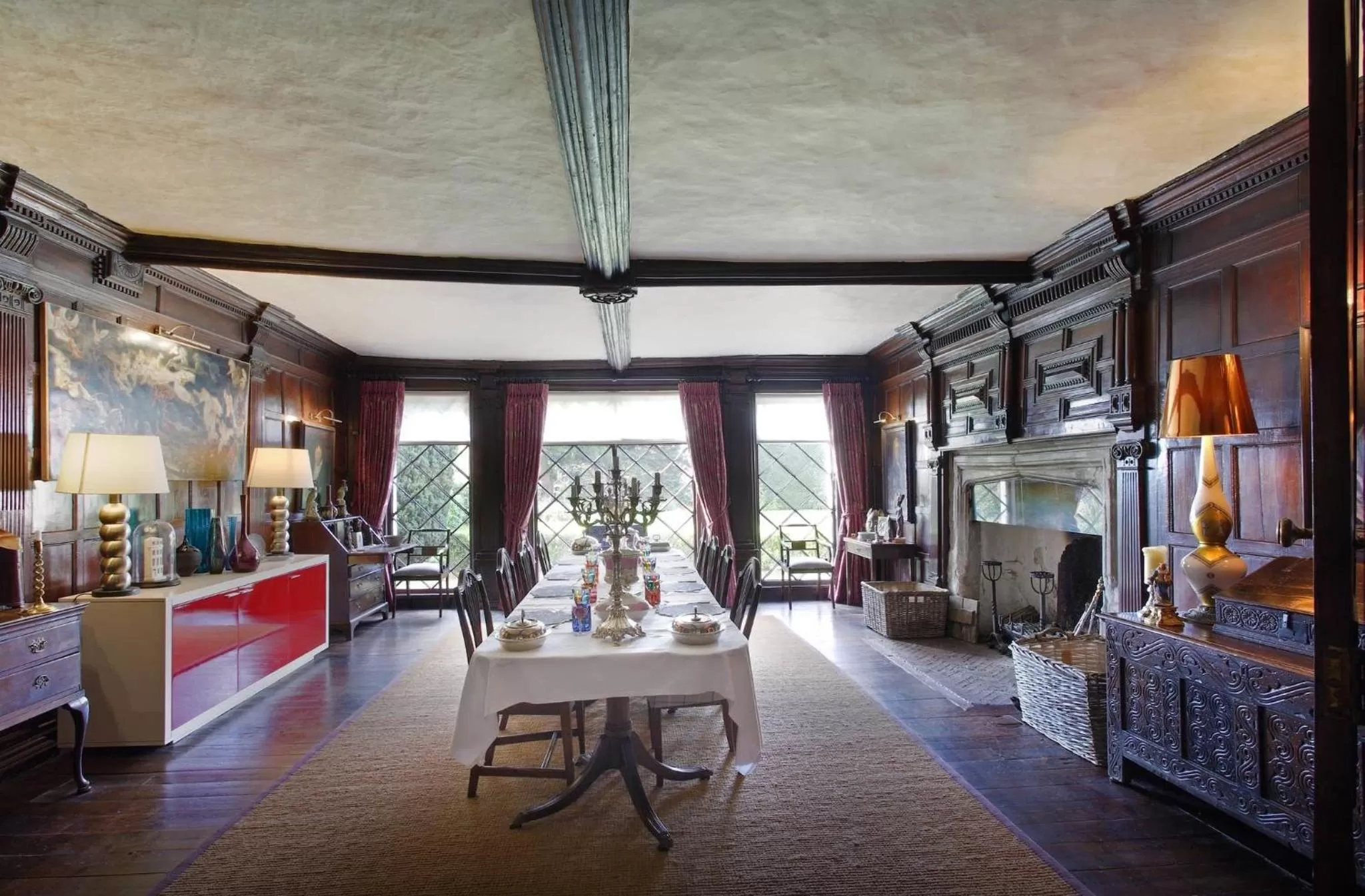 Dining area in B&B Harlington Manor