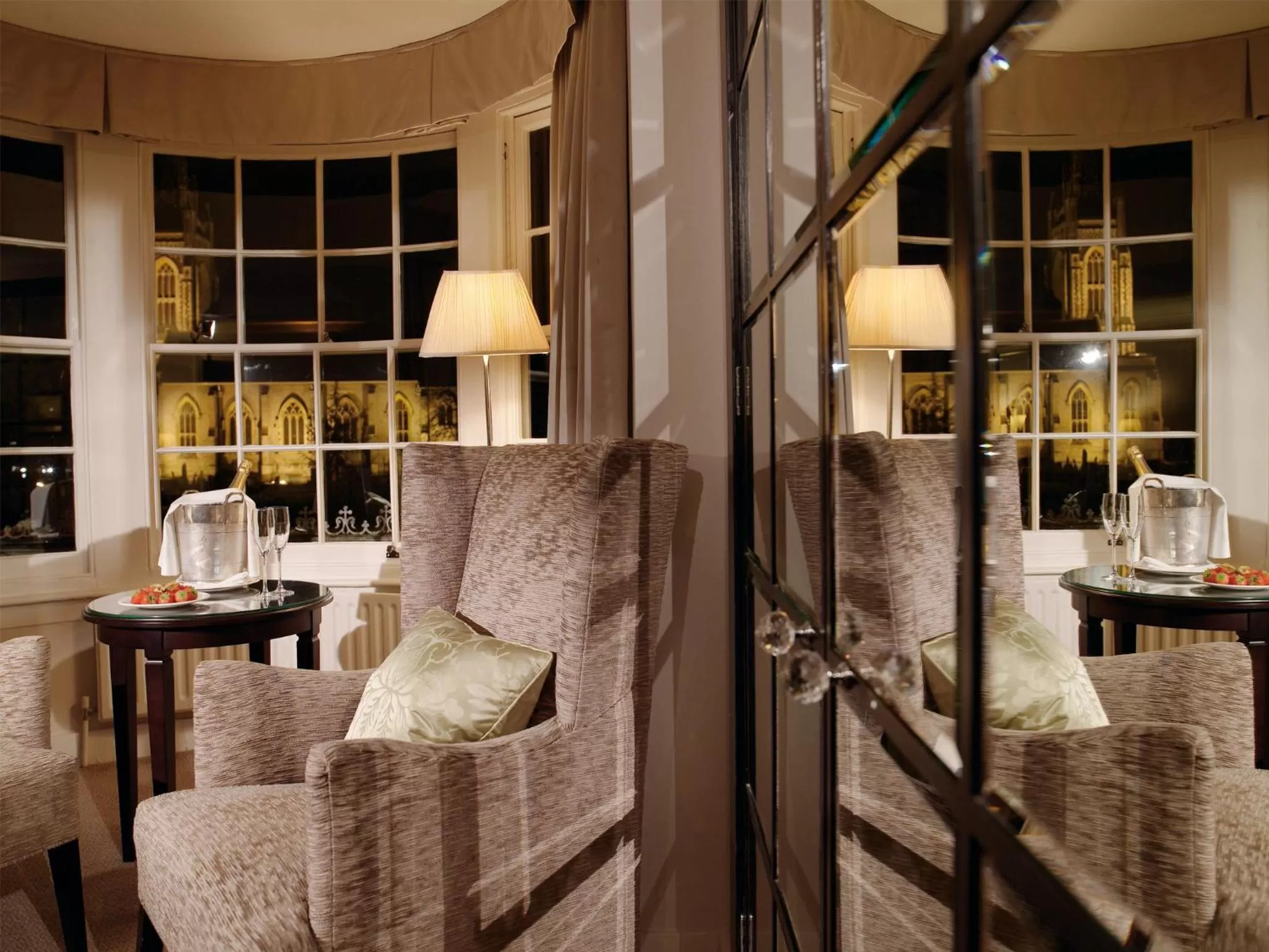 Seating area in Macdonald Compleat Angler