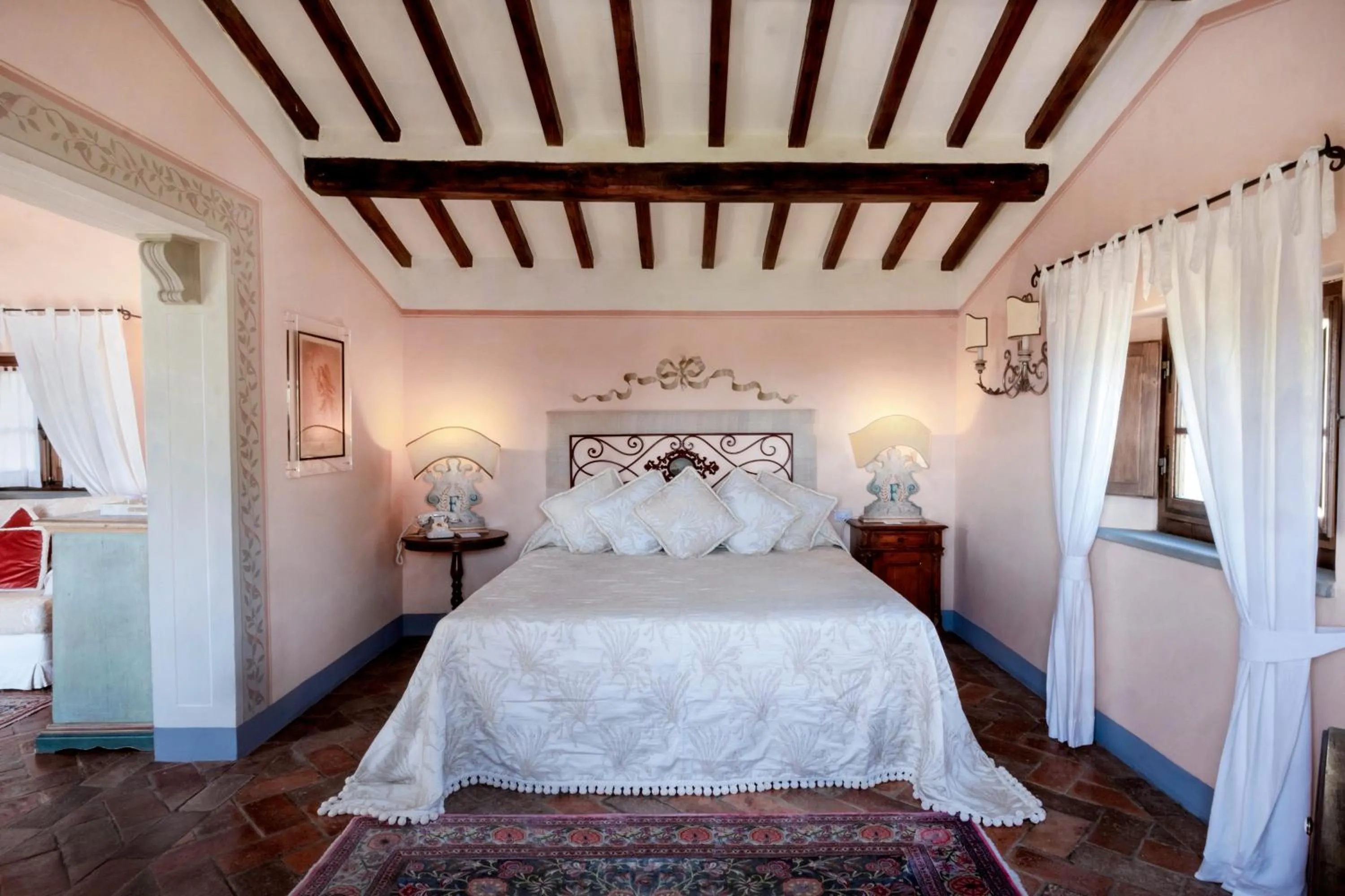 Bed in Il Falconiere Relais & Spa