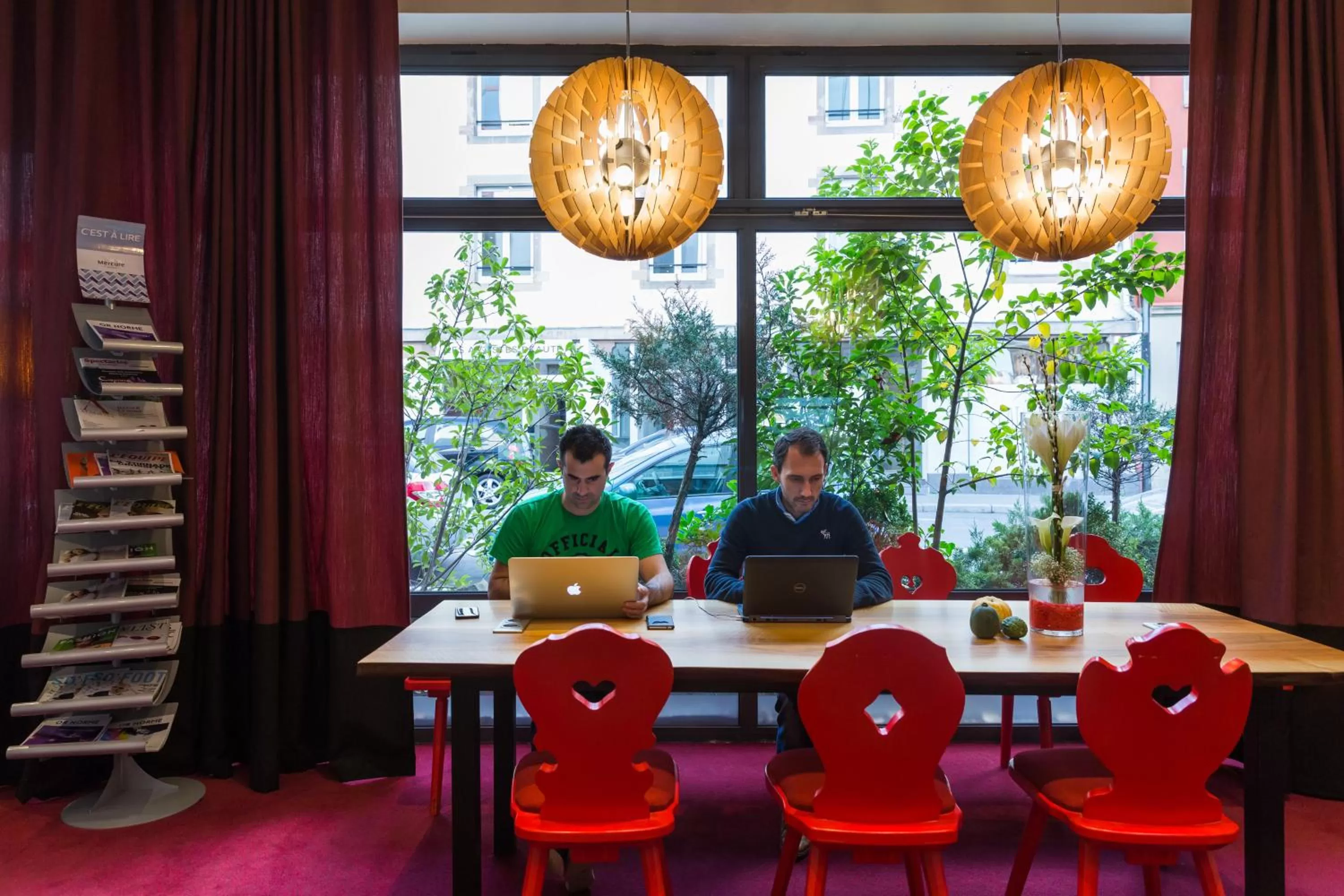 Communal lounge/ TV room in Mercure Strasbourg Centre