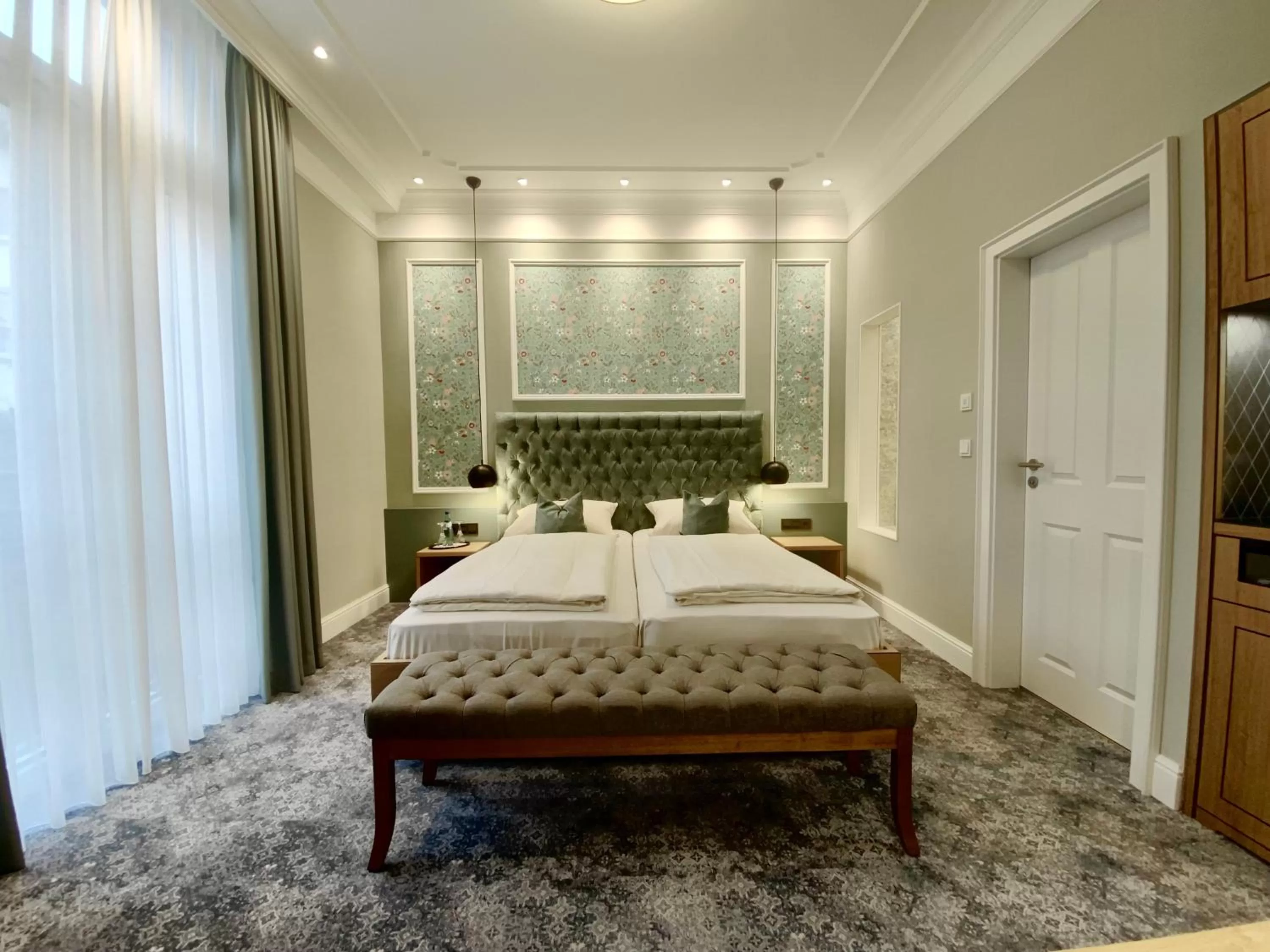 Bed in Hotel West an der Bockenheimer Warte