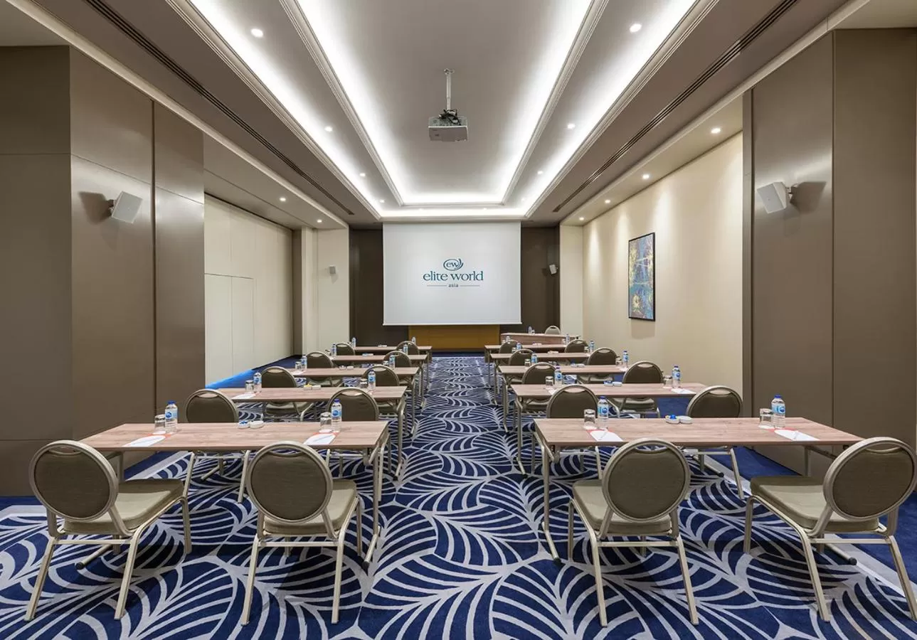 Business facilities in Elite World Grand Istanbul Küçükyalı