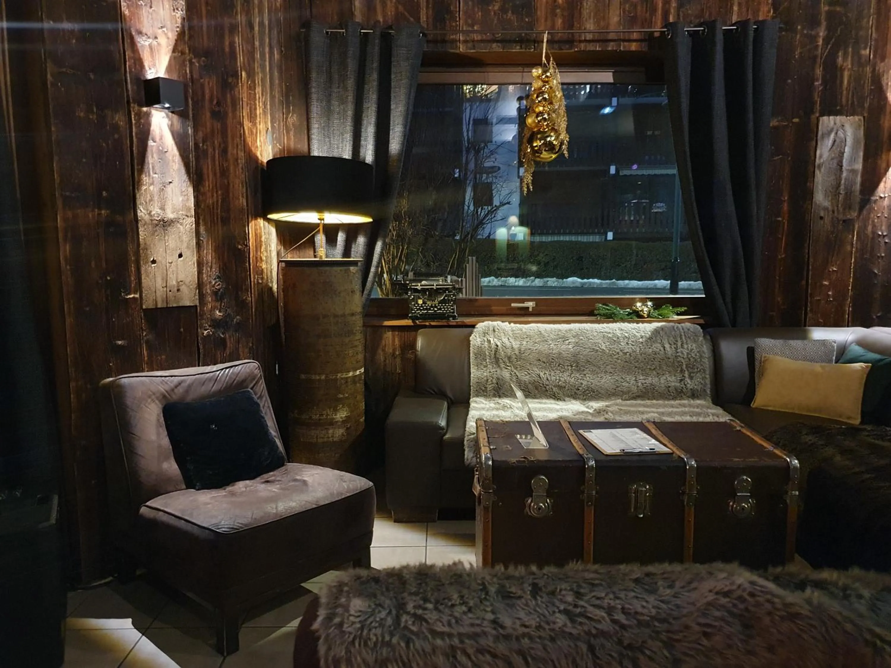 Restaurant/places to eat in Chalet Hôtel du Bois