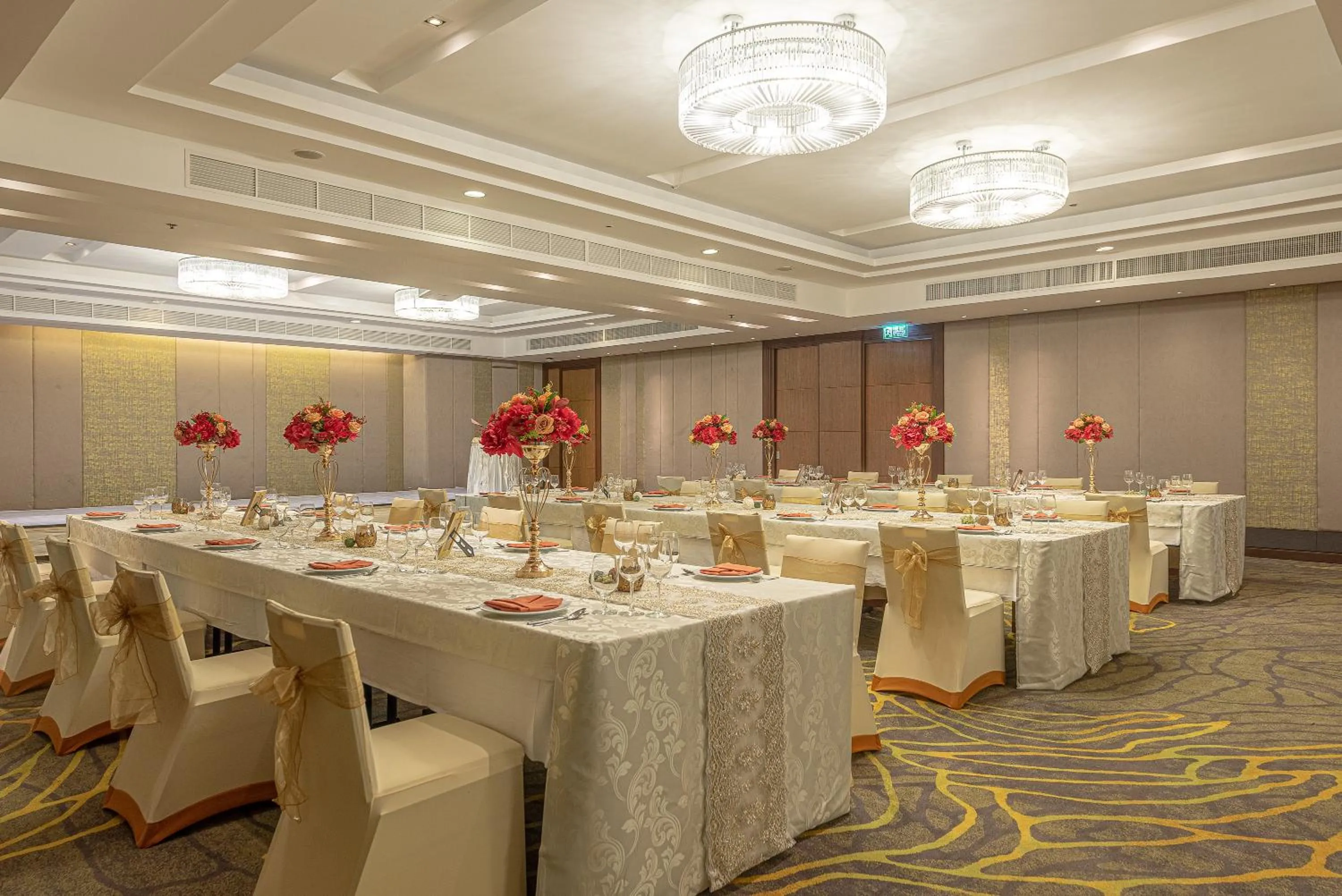 Banquet/Function facilities in Summit Windmill Golf Suite Hotel at Suvarnabhumi