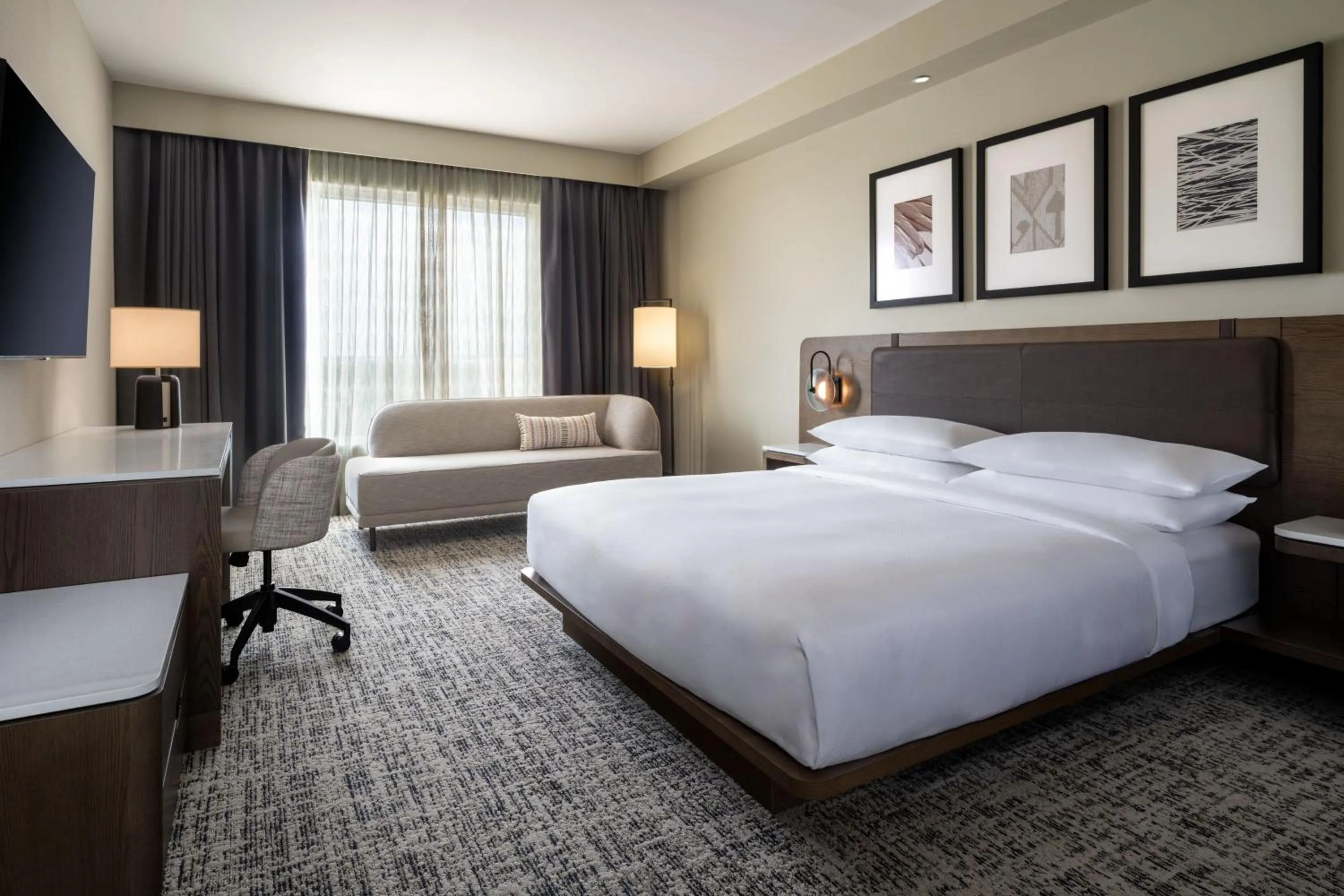 Photo of the whole room, Bed in Delta Hotels by Marriott Wichita Falls Convention Center