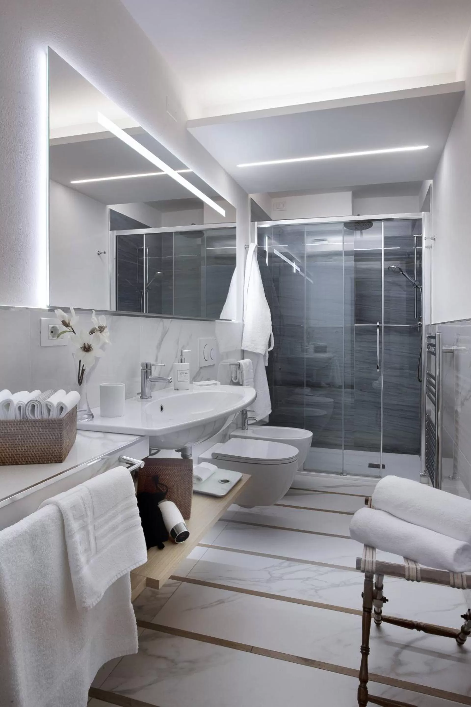 Toilet in Palace Hotel