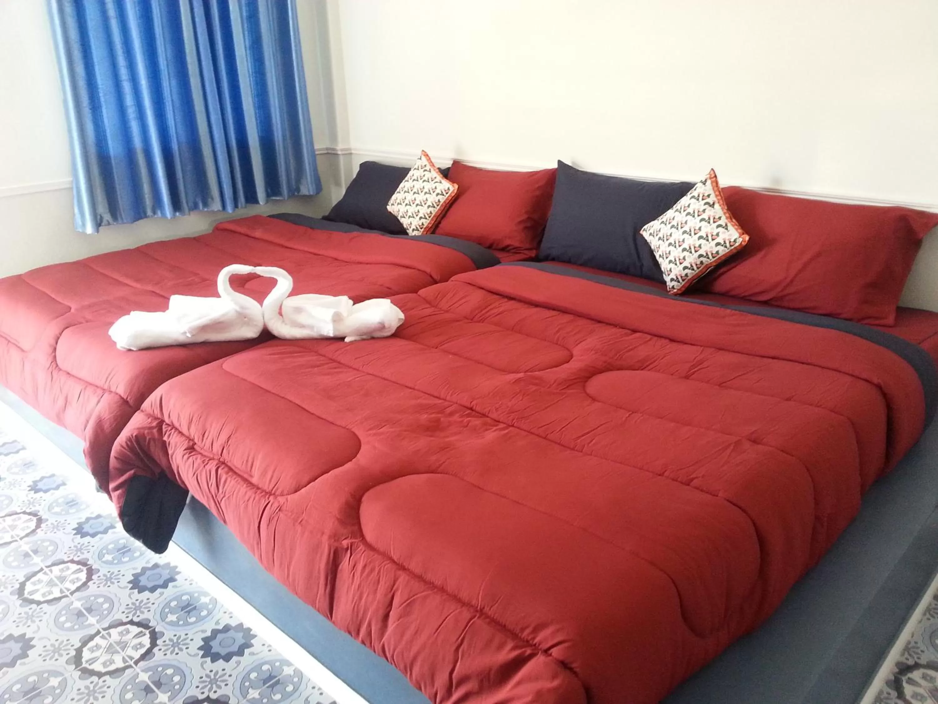 Bedroom, Bed in Fancy Carp Resort