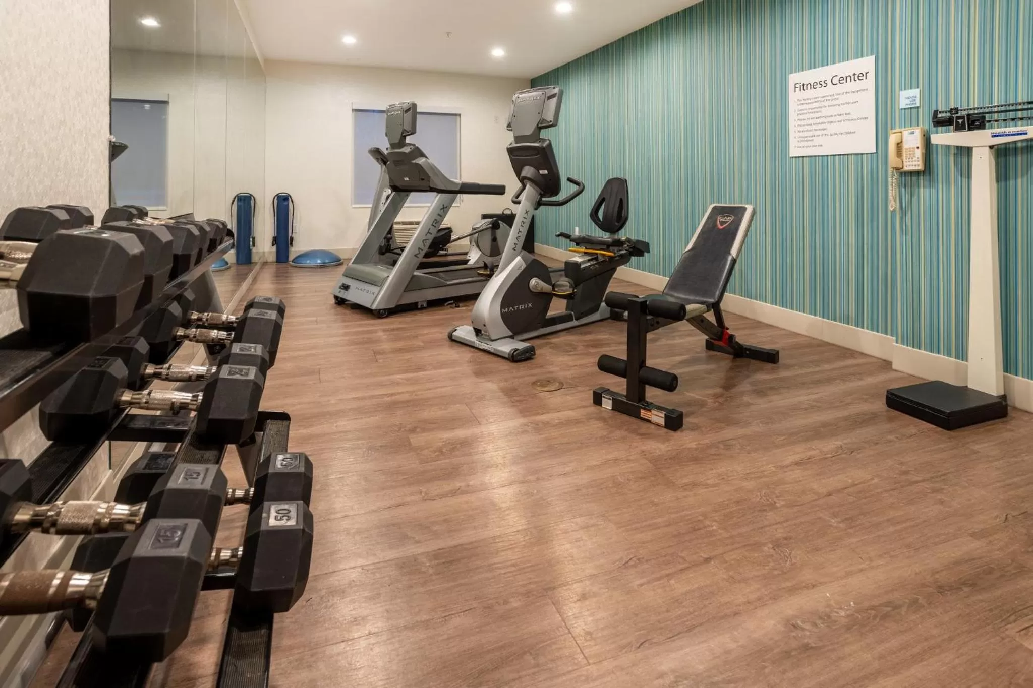 Fitness centre/facilities in Holiday Inn Express Hotel & Suites Salisbury - Delmar by IHG