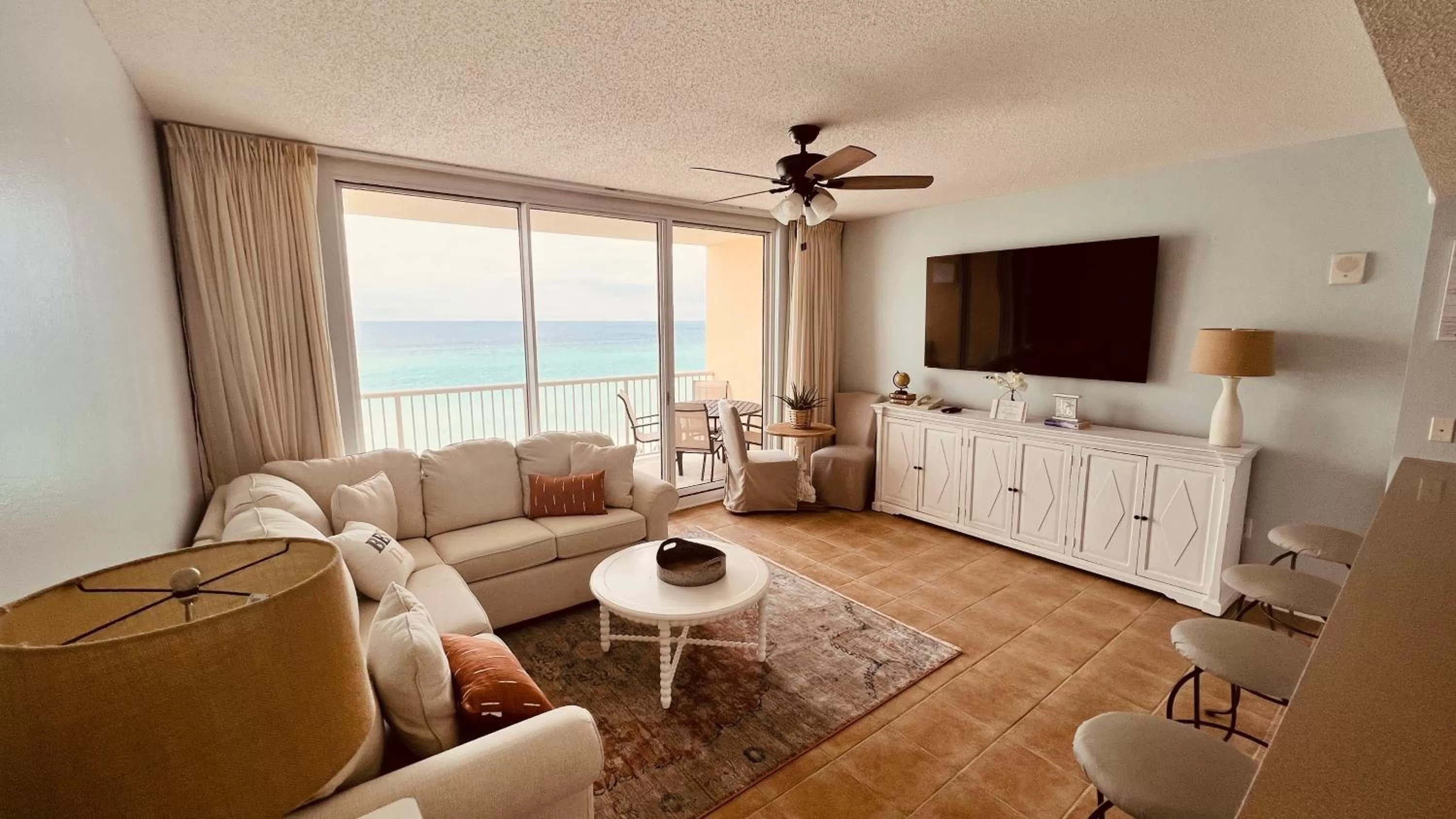 Living room, Seating Area in Majestic Beach Resort, Panama City Beach, Fl