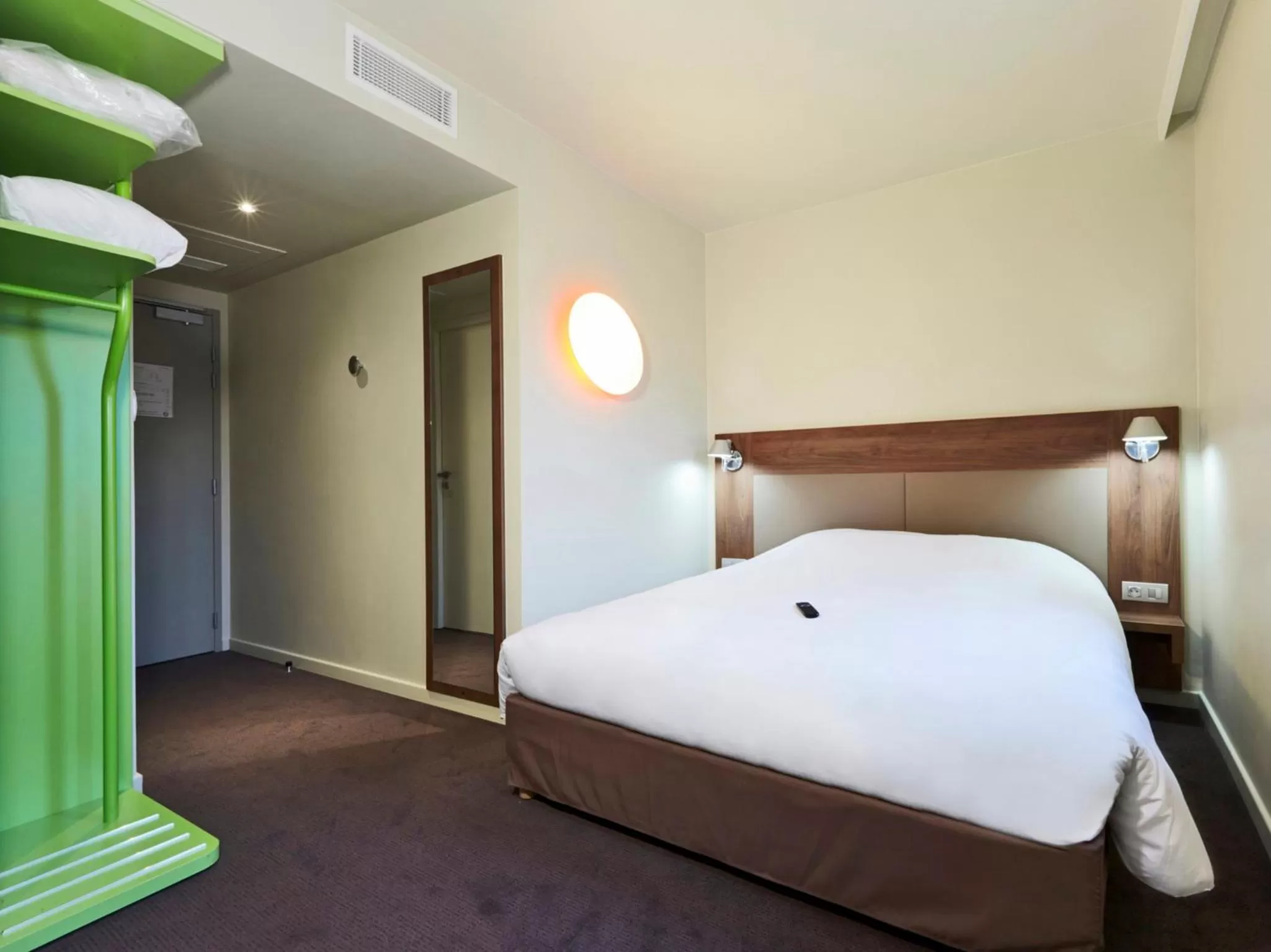 Bed in Campanile Nancy Centre - Gare