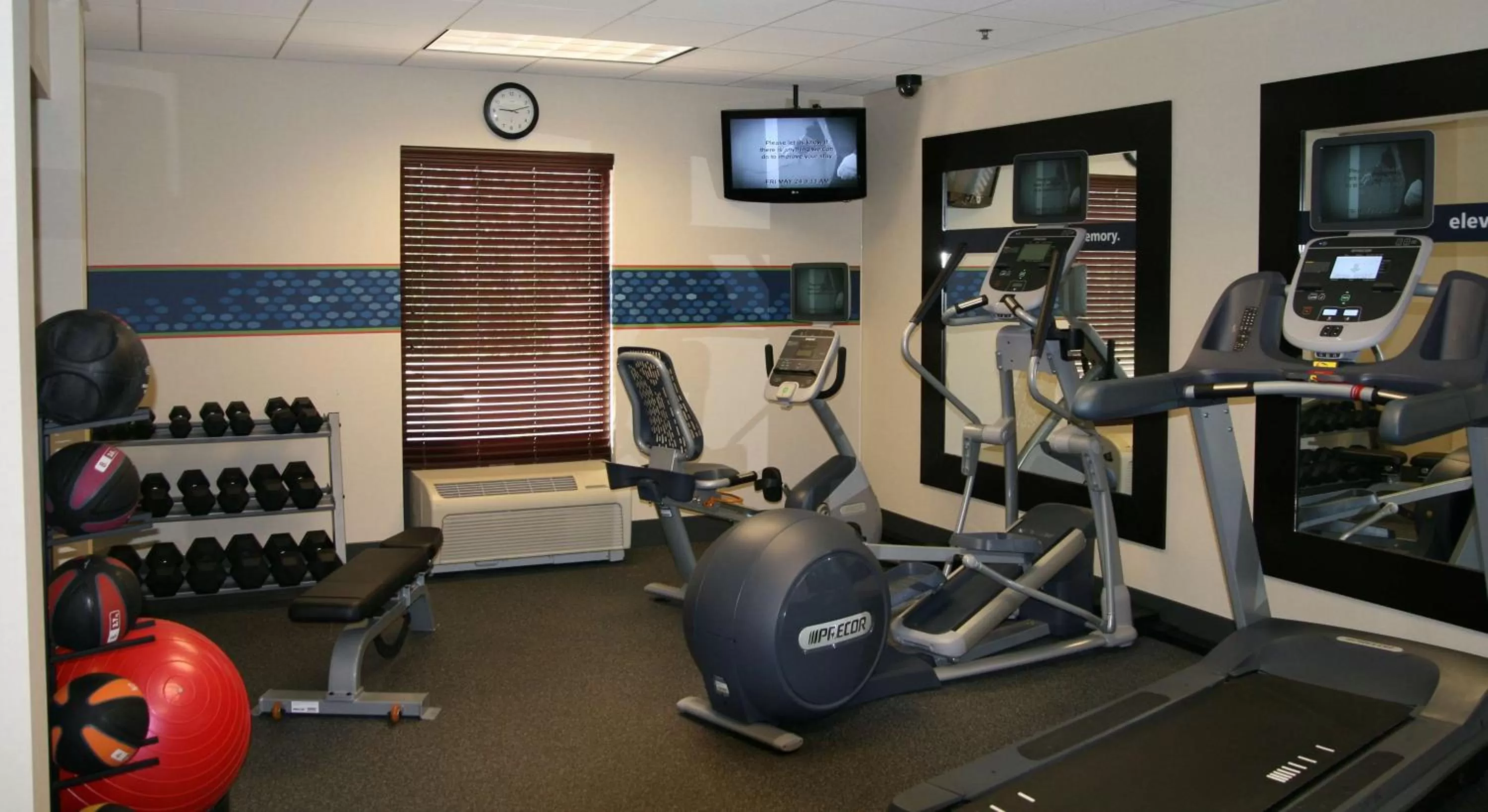 Fitness centre/facilities in Hampton Inn & Suites Bloomington-Normal