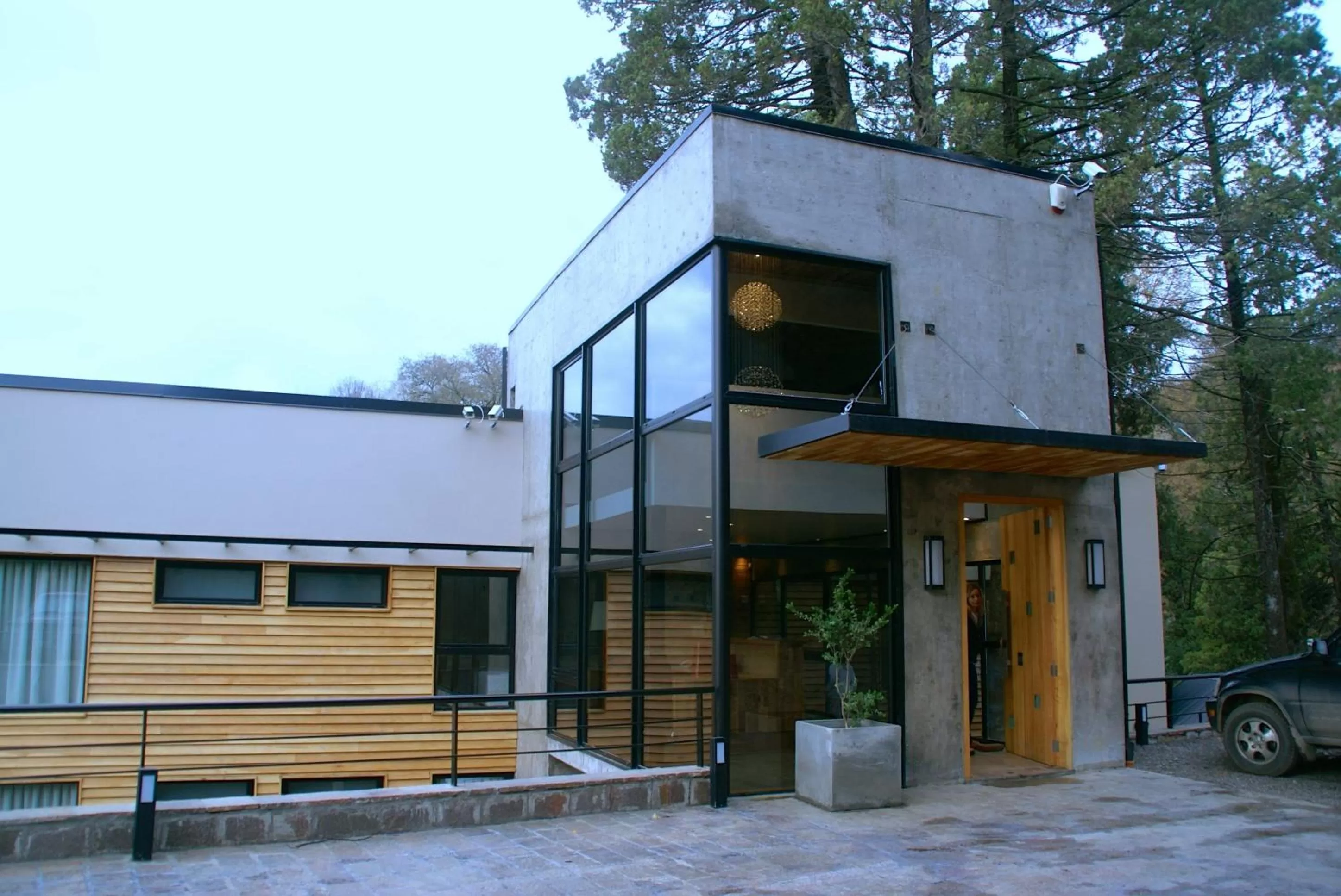 Facade/entrance, Property Building in El Oasis Apart Hotel
