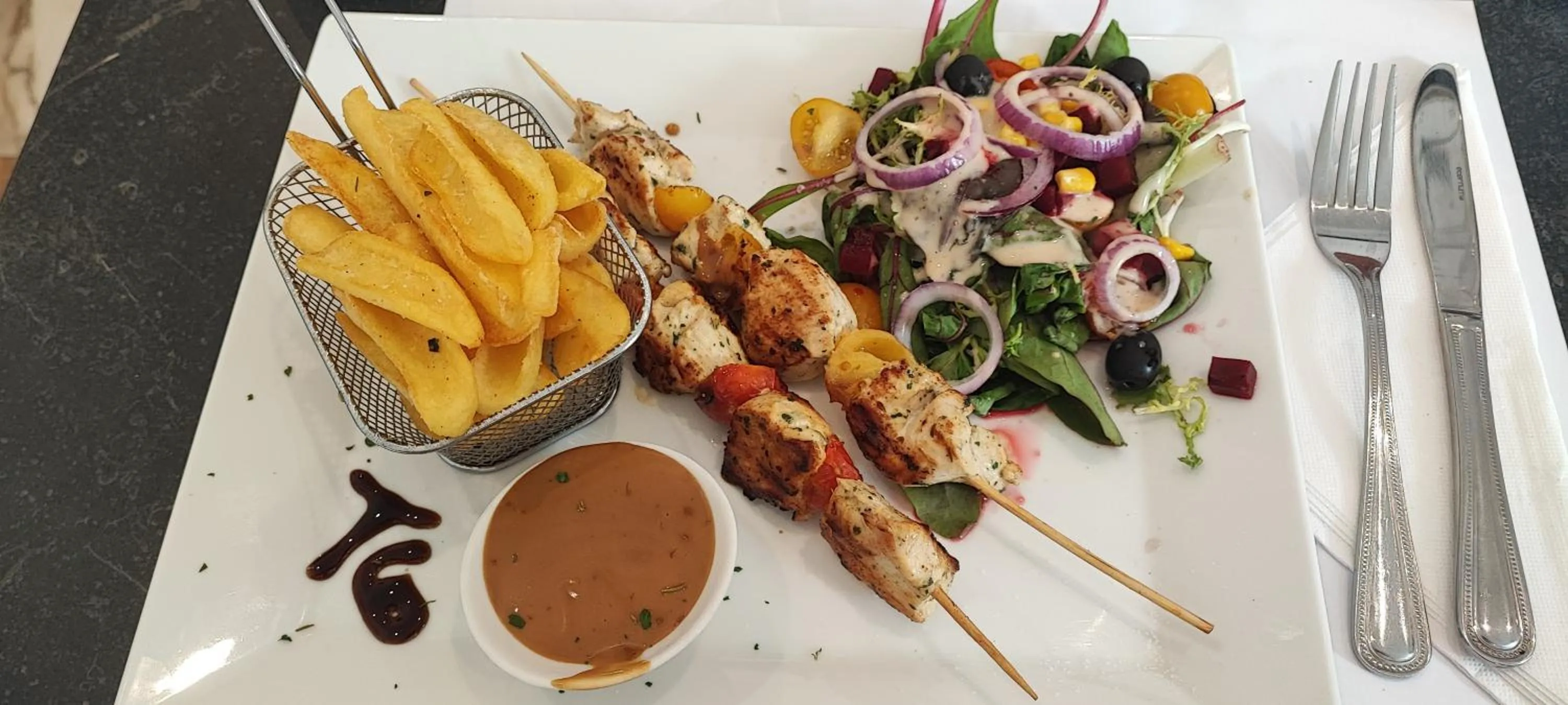 Le Clémenceau Hôtel et Appart'hôtel & Restaurant "Gare Sncf" centre ville