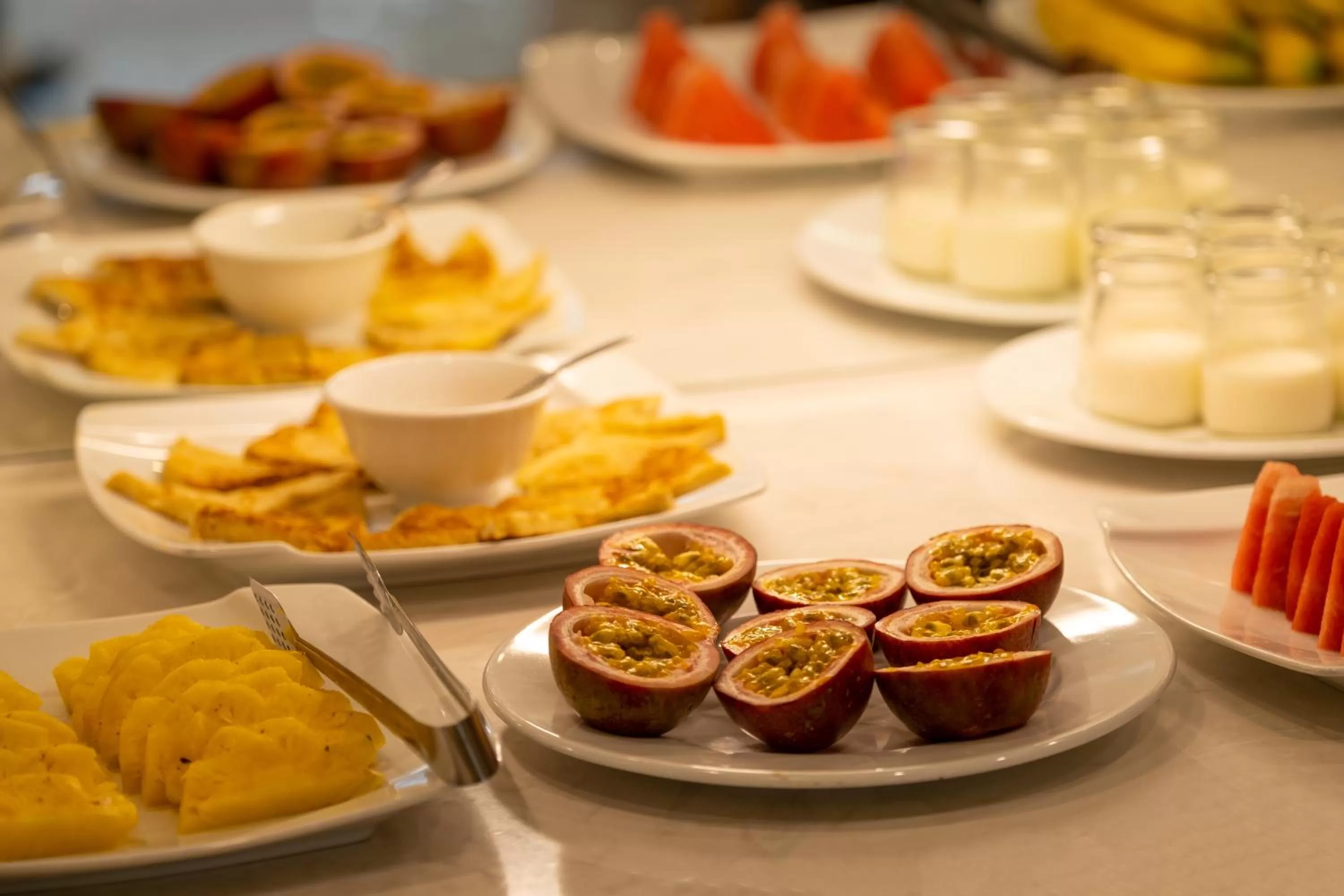 Food and drinks in Le Beryl Hanoi Hotel