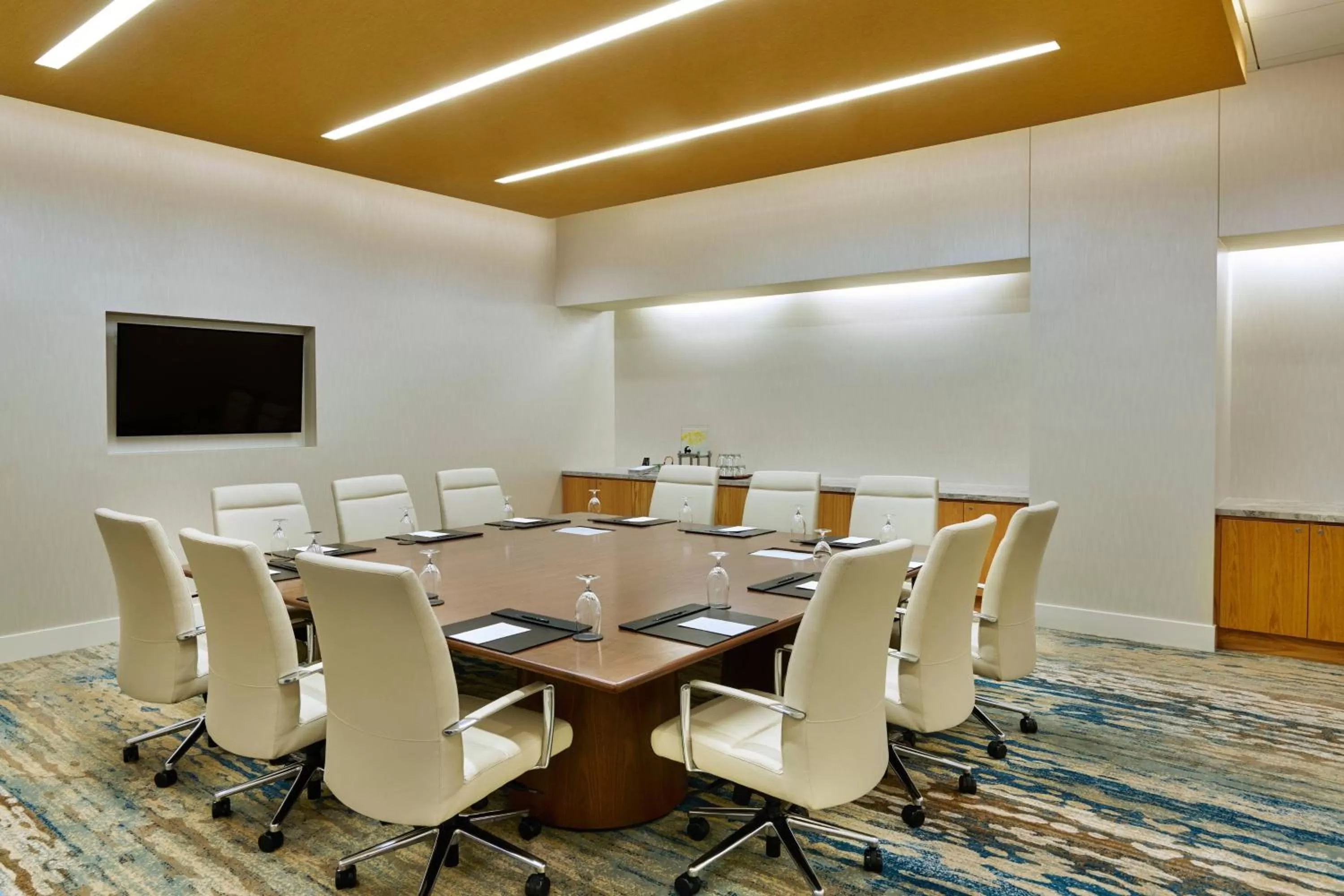 Meeting/conference room in The Westin Denver International Airport