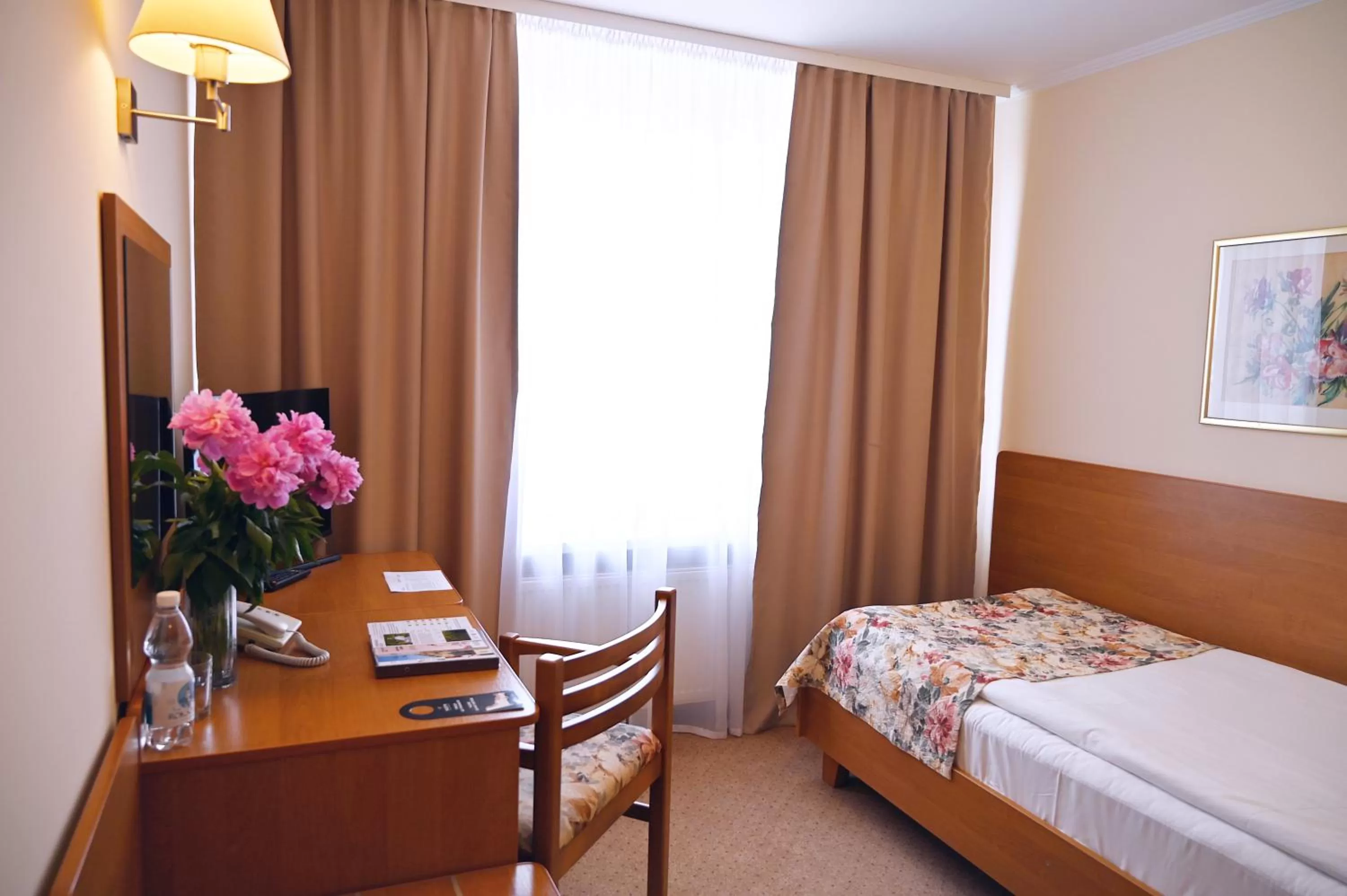 Standard Single Room in Nadiya Hotel