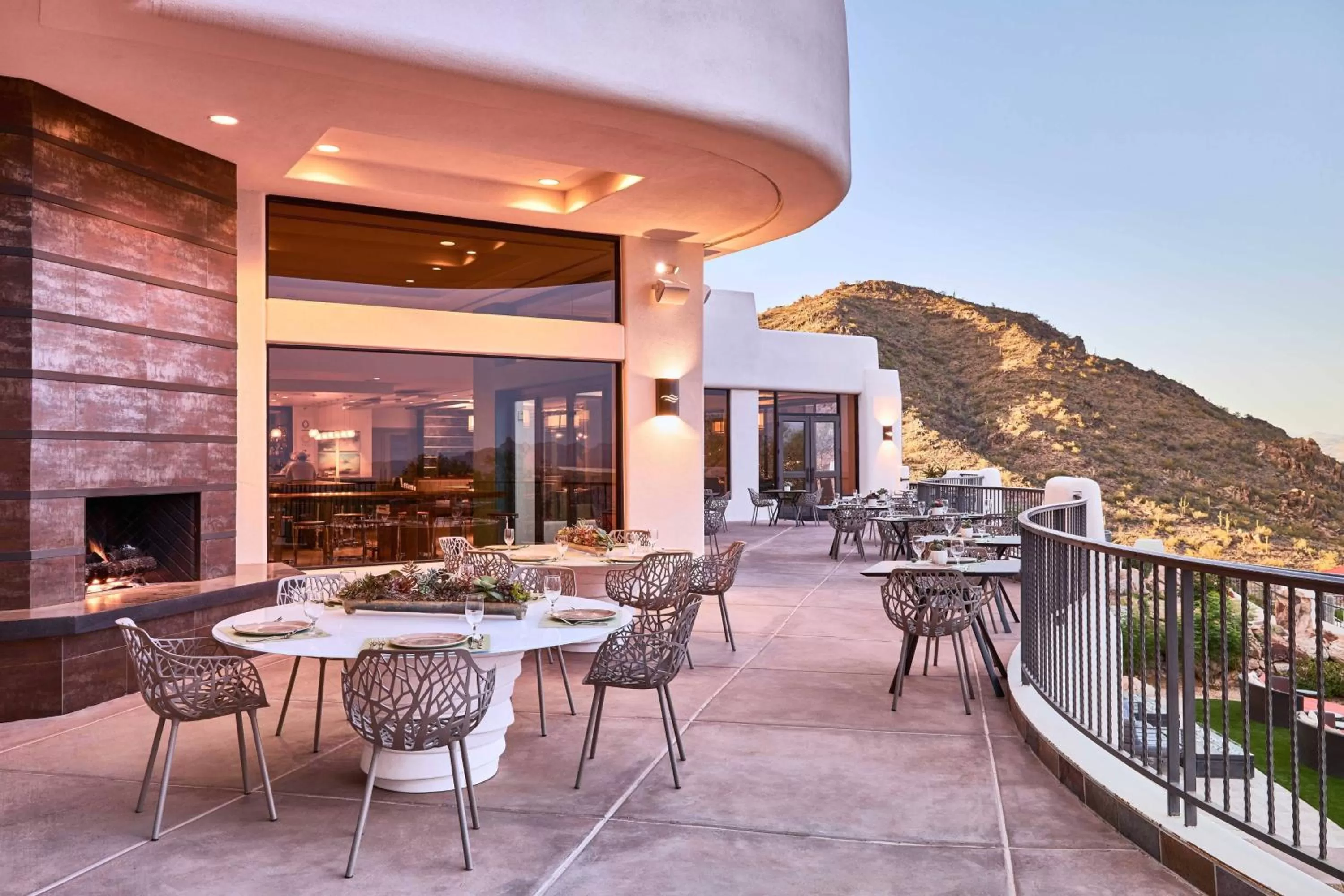 Restaurant/places to eat in ADERO Scottsdale Resort, Autograph Collection