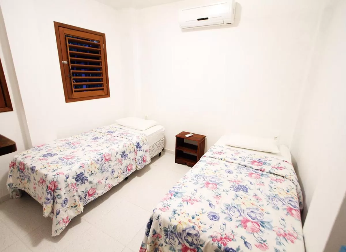 Photo of the whole room, Room Photo in Pousada Recanto da Praia