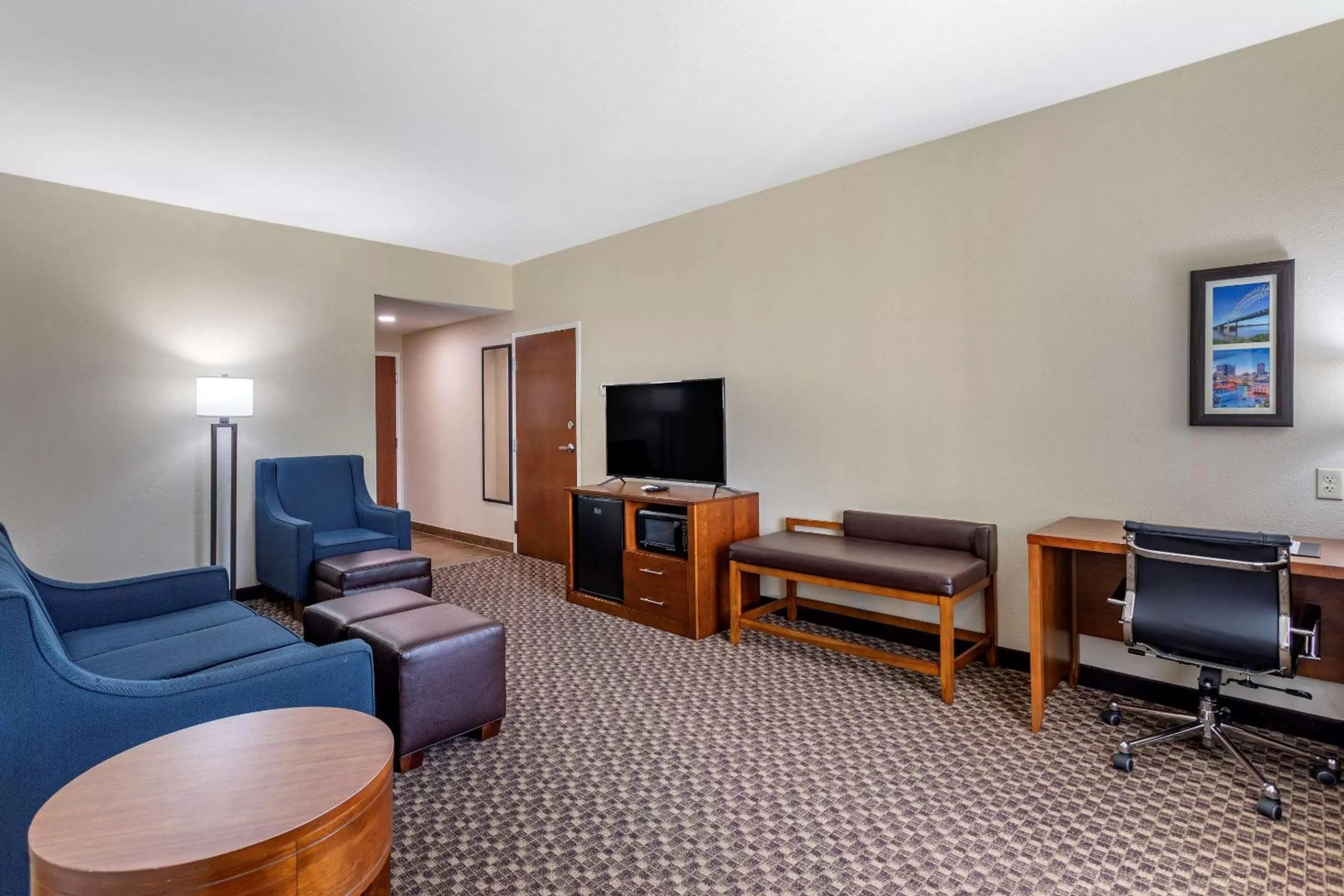 Photo of the whole room in Comfort Inn & Suites Atoka-Millington