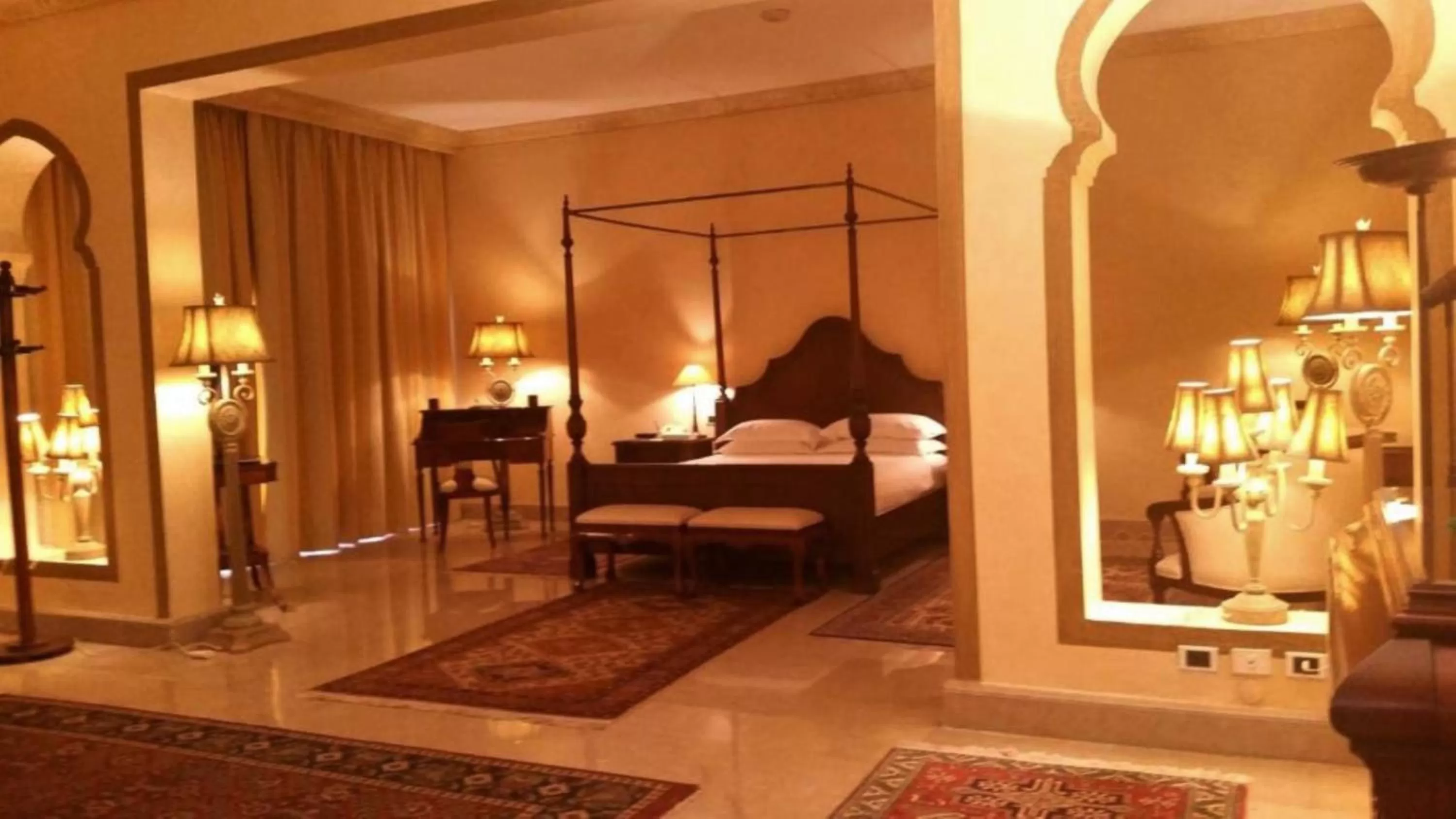 Bedroom, Bed in Sheraton Sharm Hotel, Resort, Villas & Spa