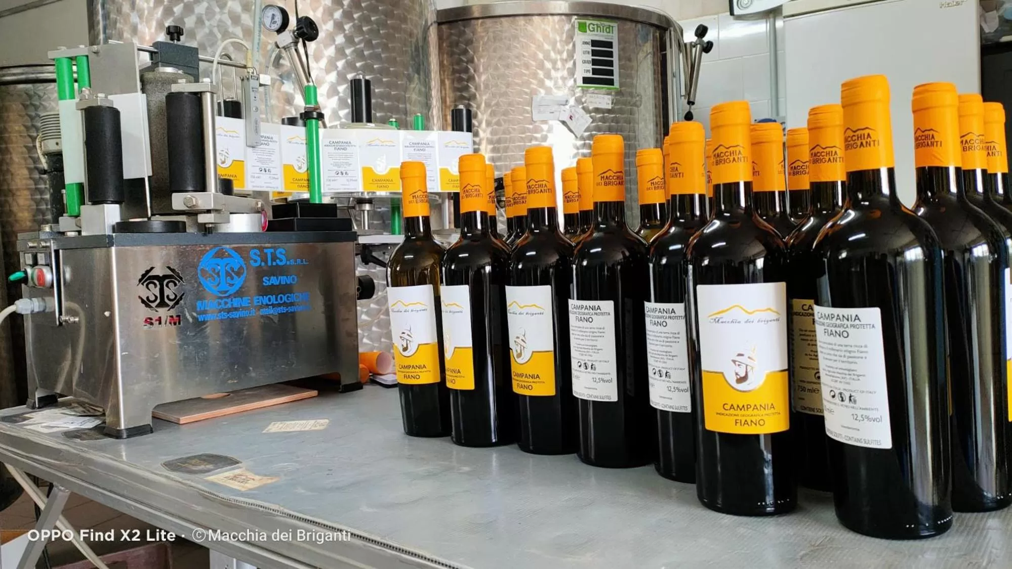 Alcoholic drinks in Agriturismo Macchia dei briganti - b&b