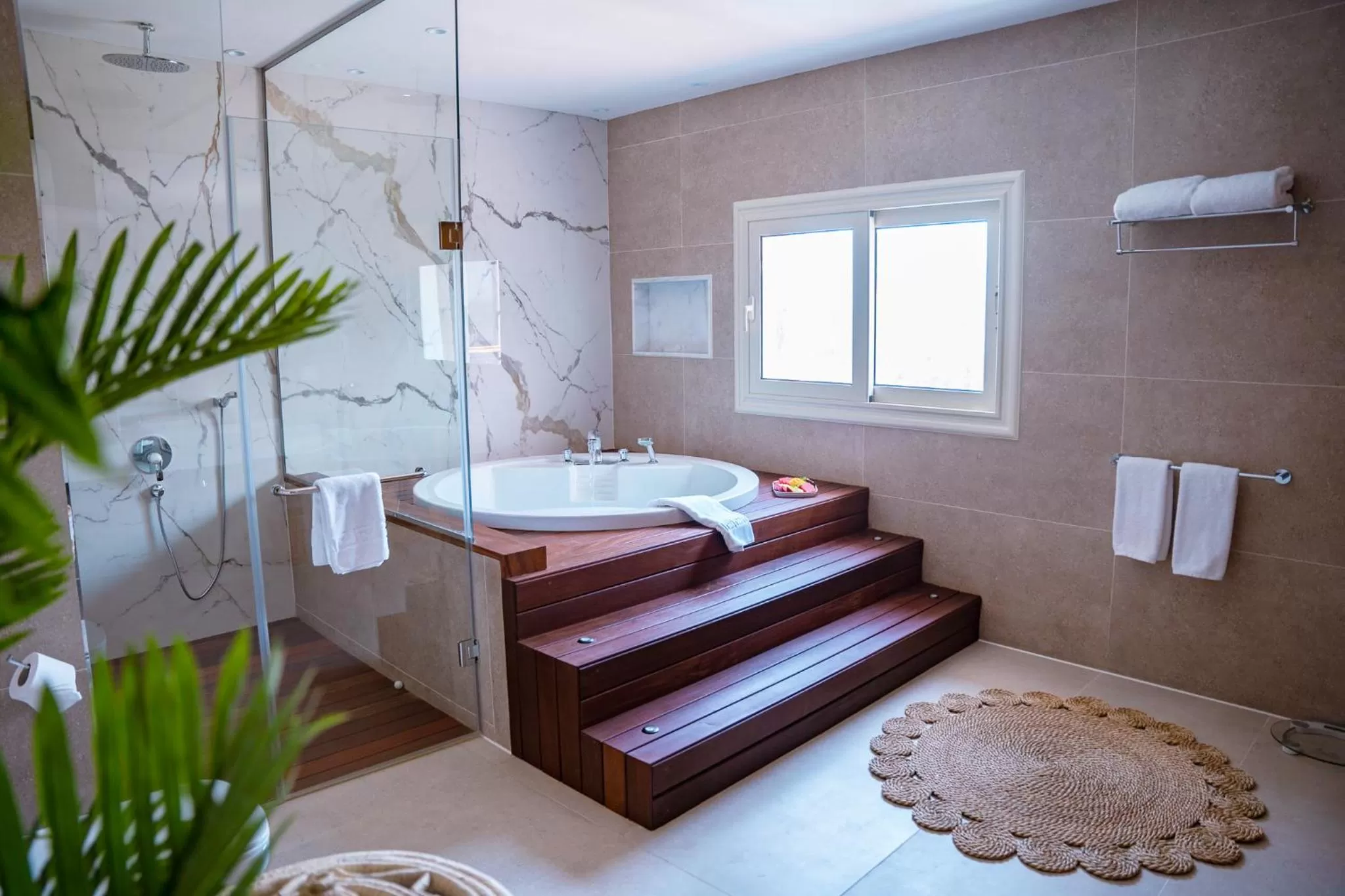 Bathroom, Bed in Fort Arabesque Resort, Spa & Villas