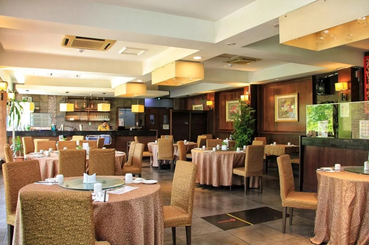 Restaurant/places to eat in Tiara Labuan Hotel