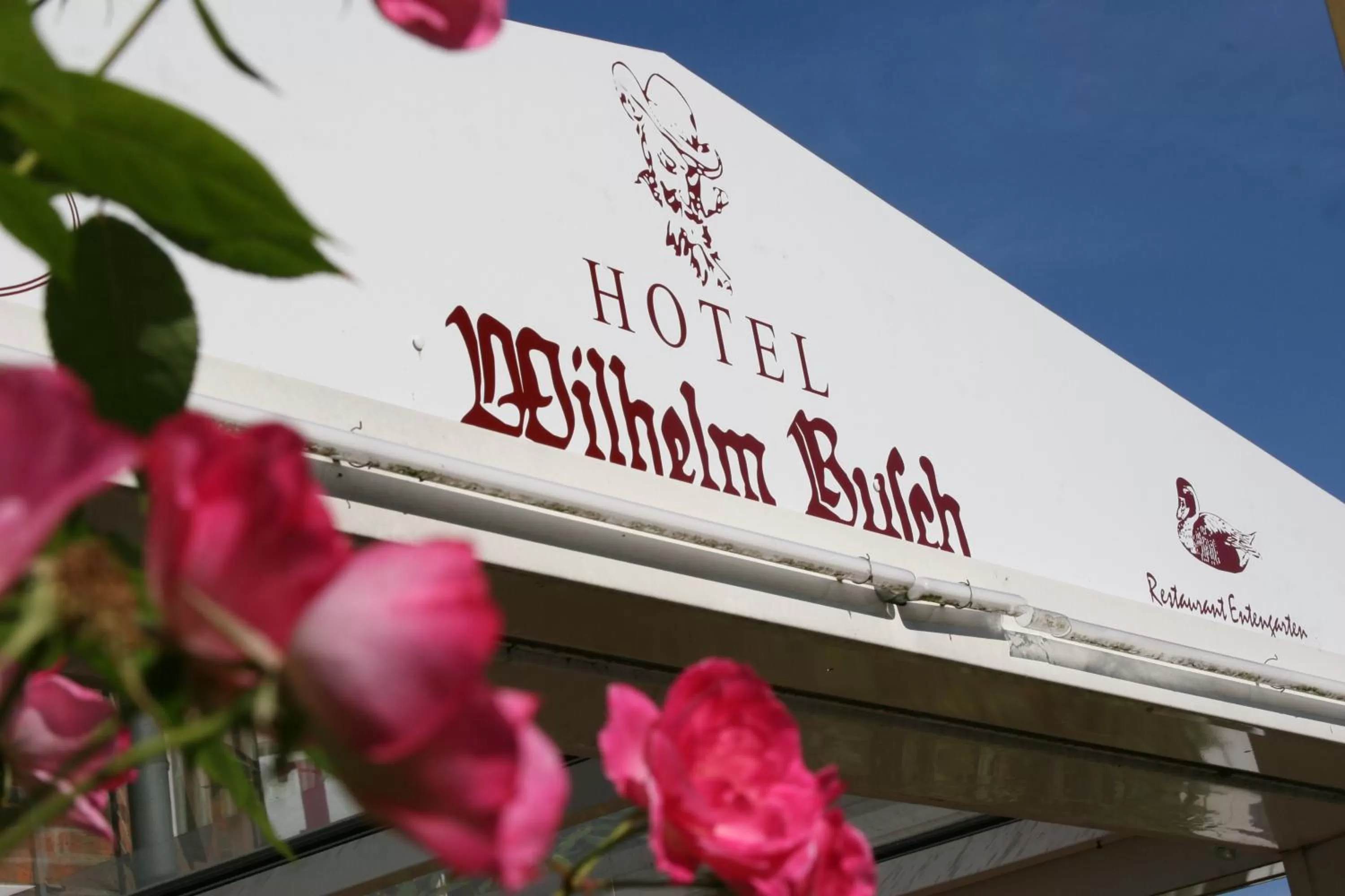 Facade/entrance, Property Logo/Sign in Hotel Wilhelm Busch