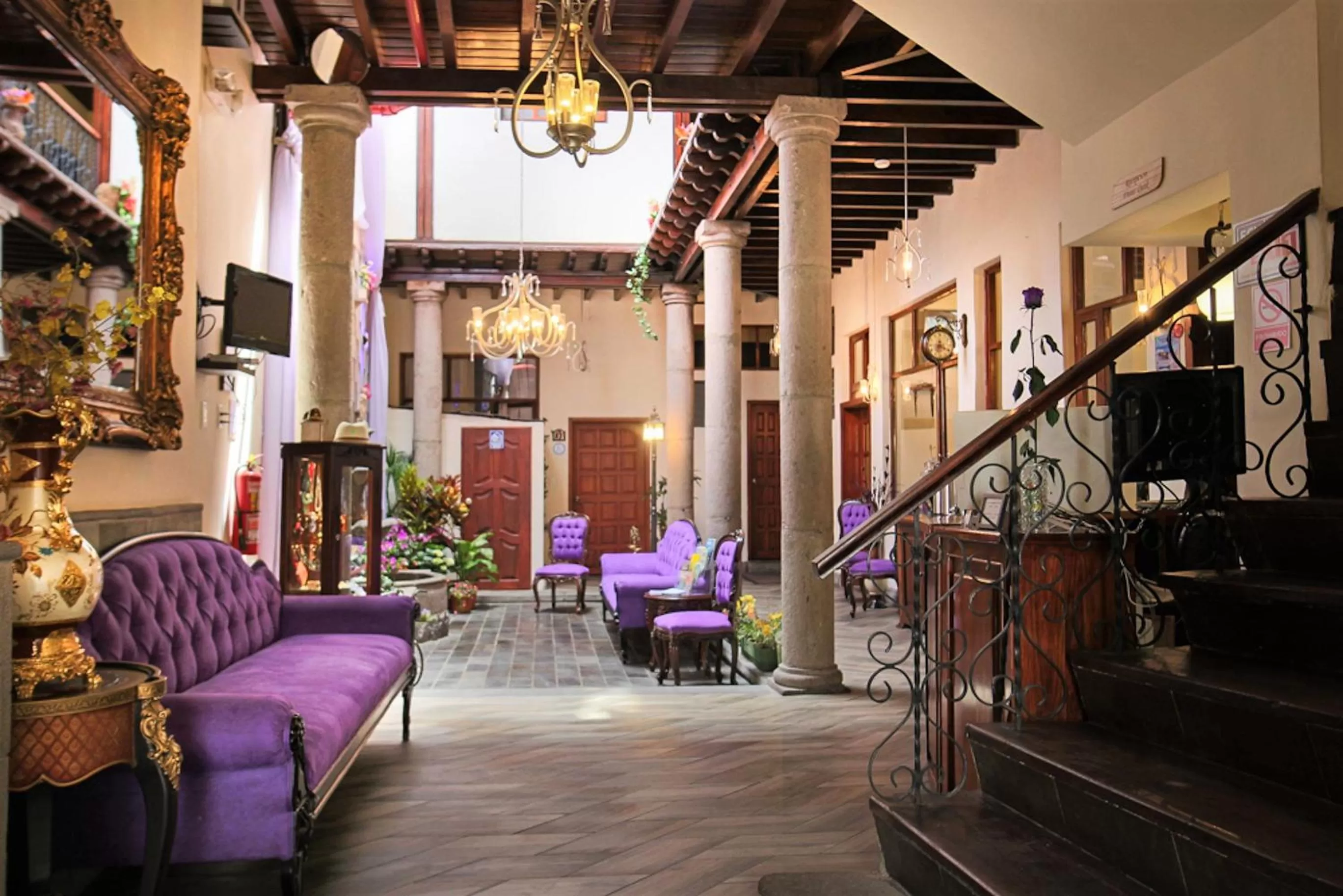 Lobby or reception in Hotel Colonial San Agustin