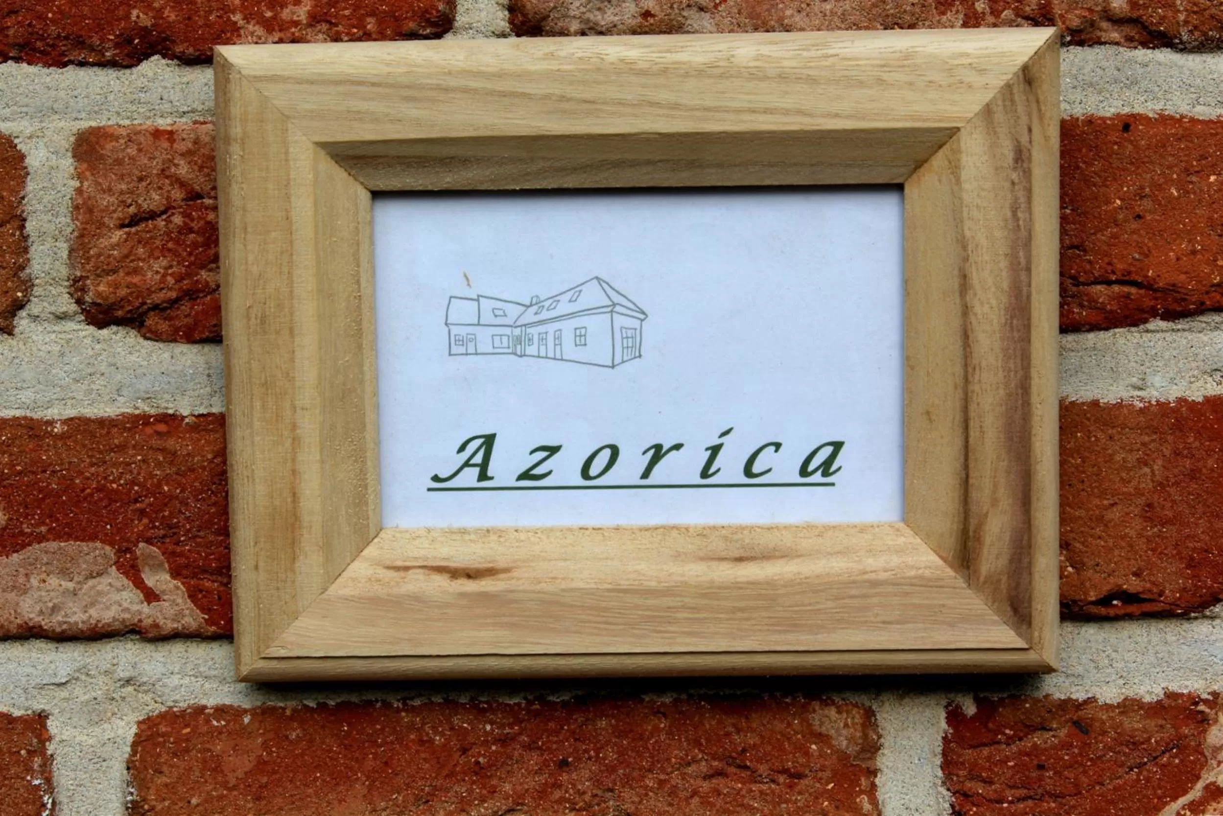 Decorative detail in B&B Laurus