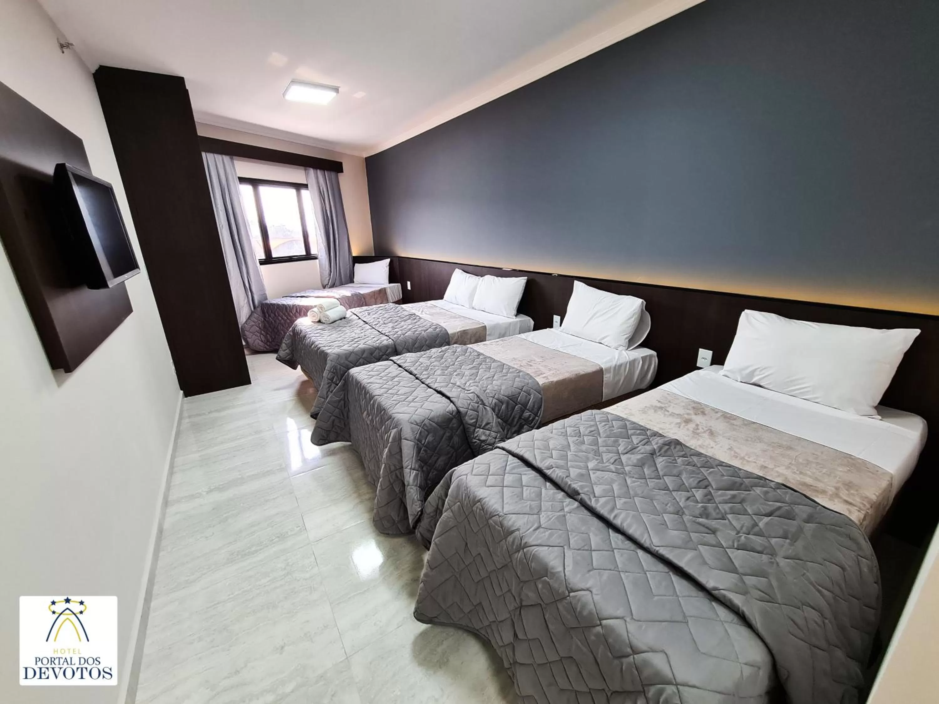 Bedroom, Bed in Hotel Portal dos Devotos