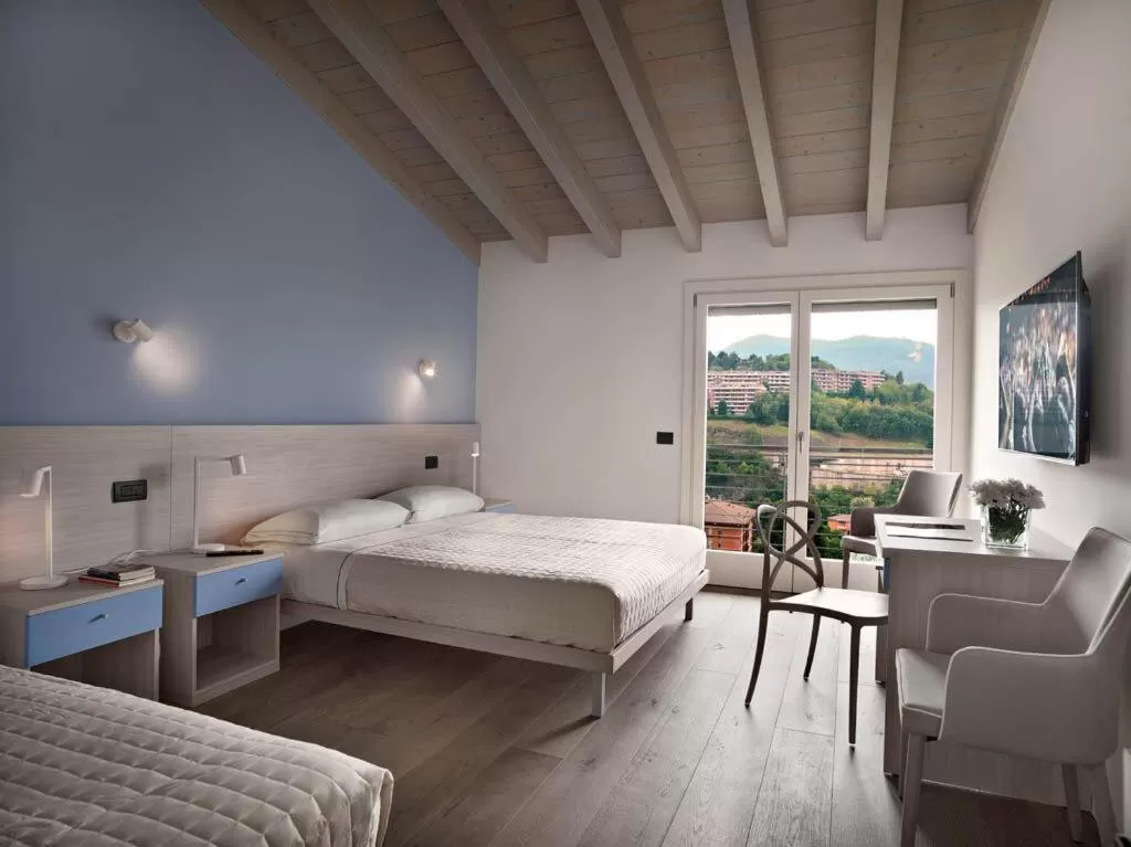 Bed in Residence Caffè Maya