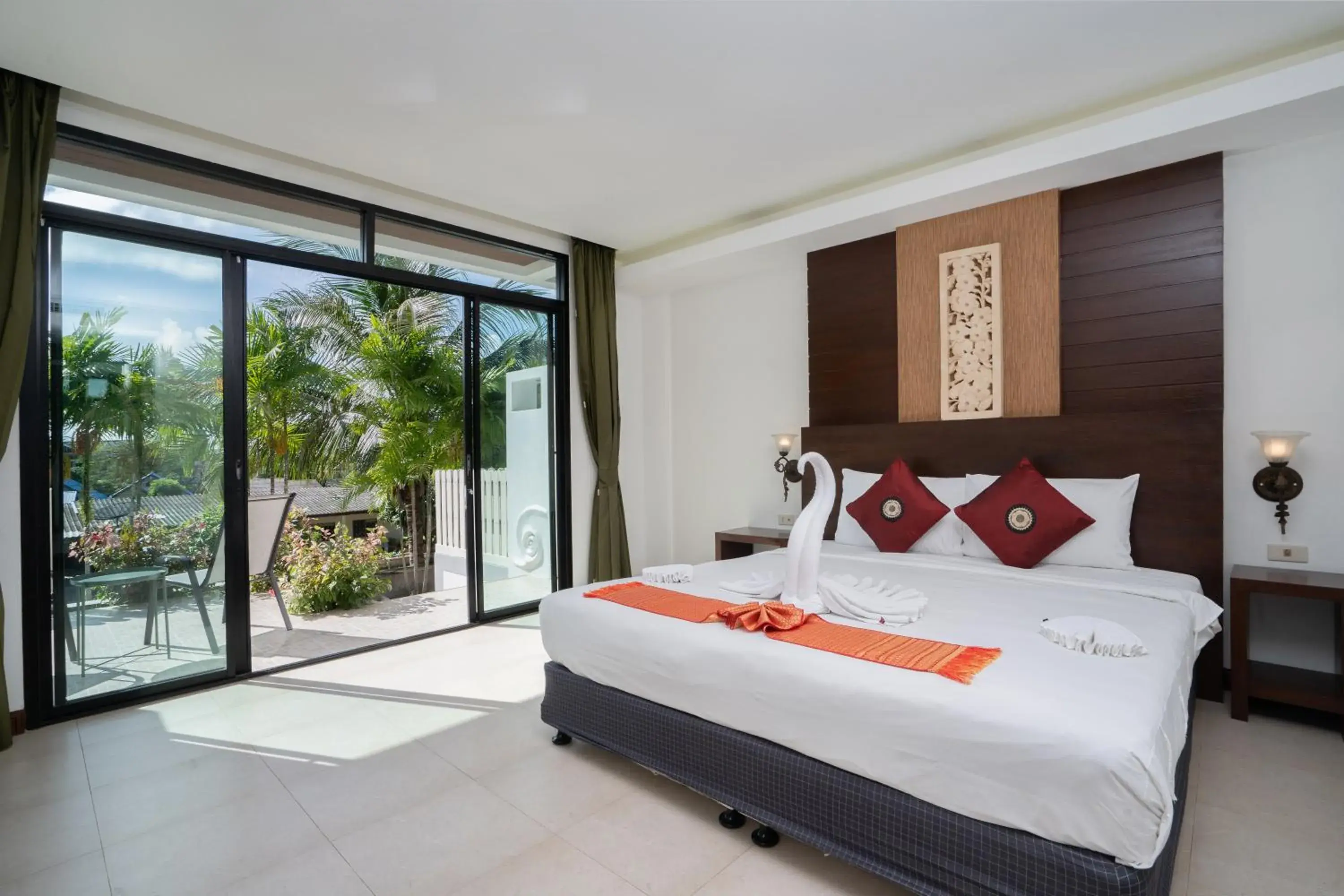 Standard Double Room in Memory Karon Resort Standard Double Room in Memory Karon Resort