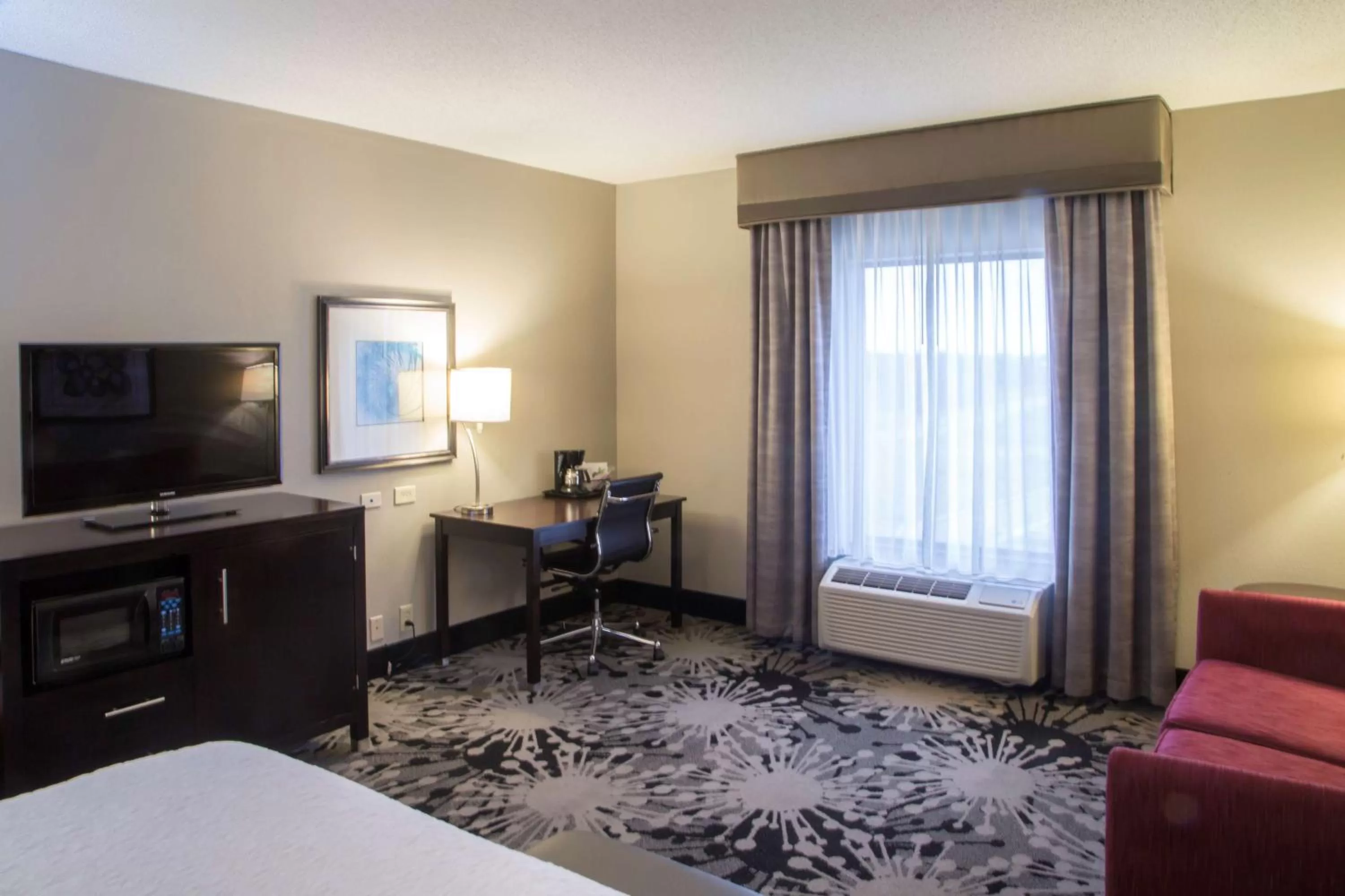 Bedroom, Bed in Hampton Inn Oxford/Conference Center