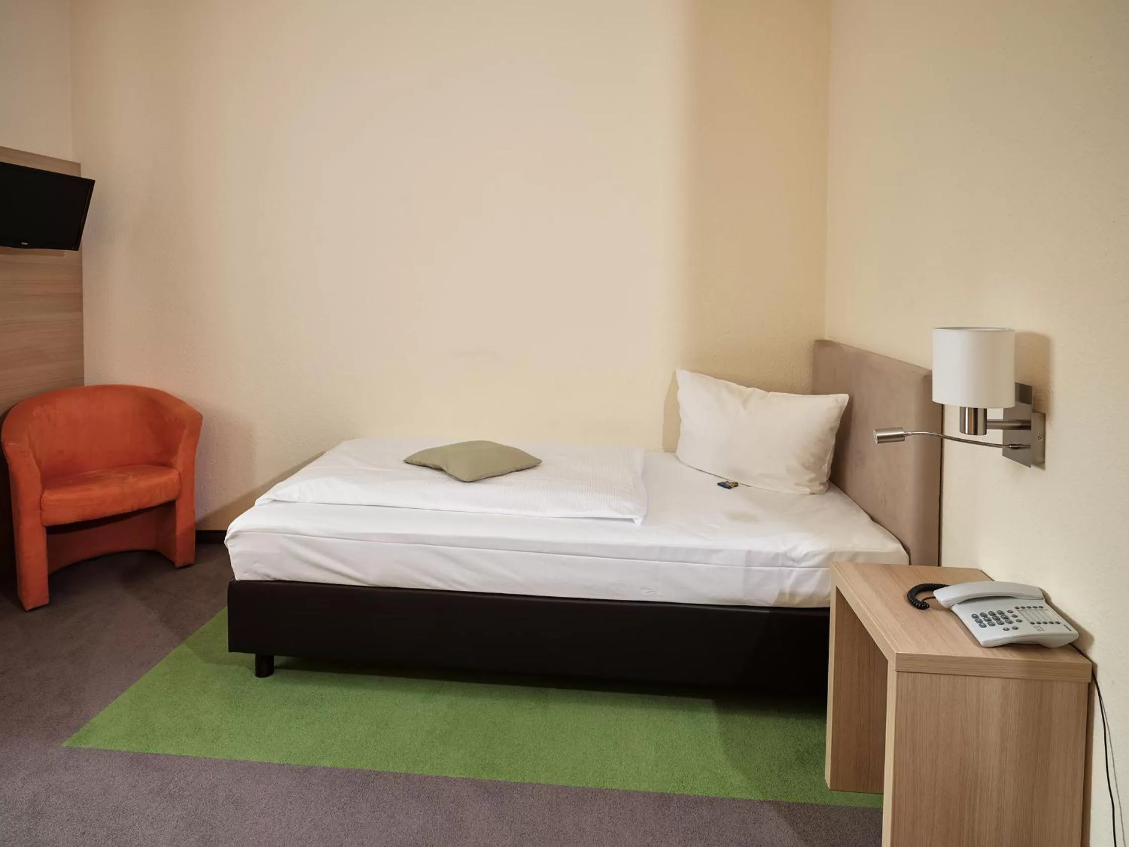 Bed in Hotel Gasthaus zur Linde