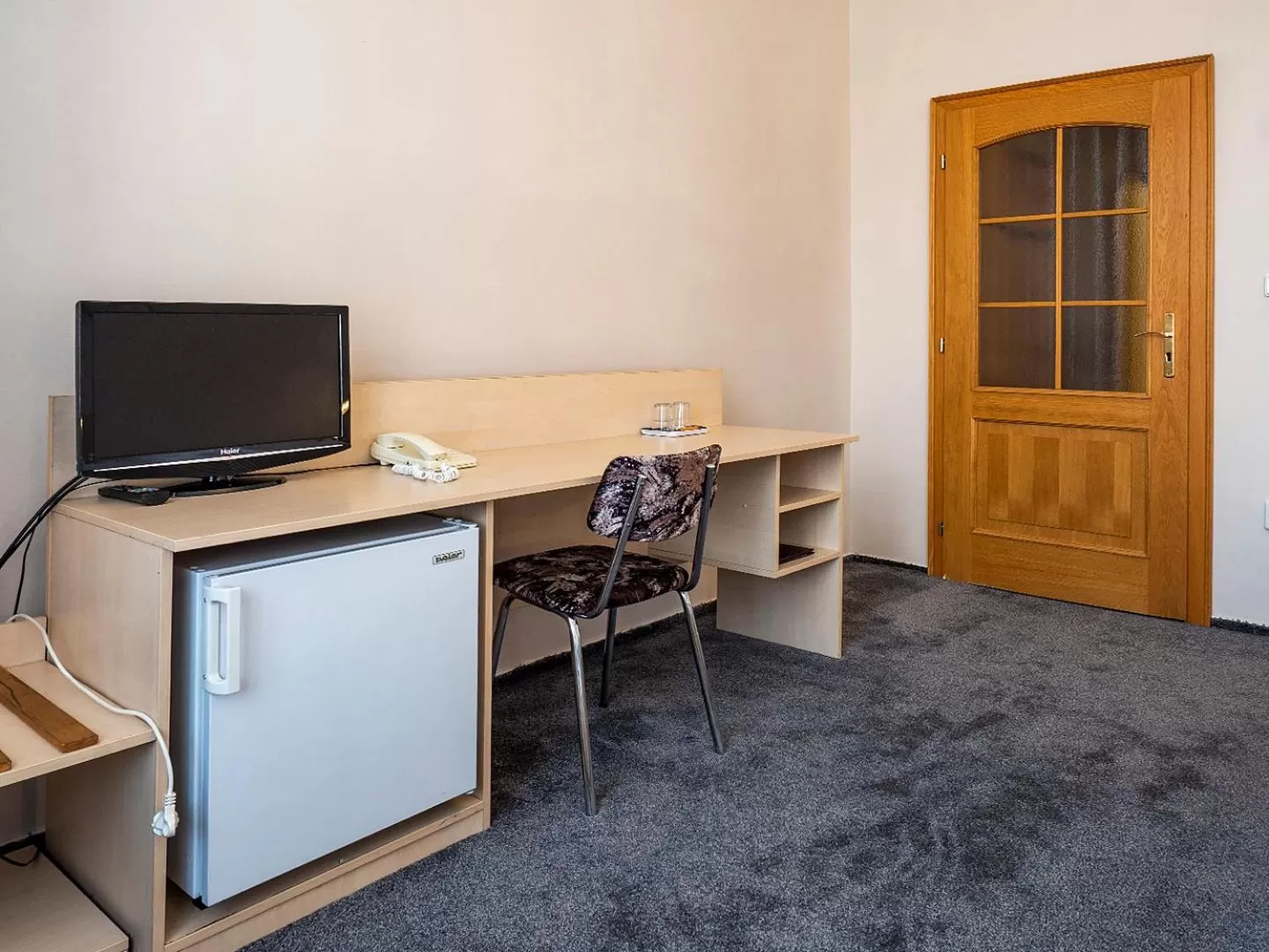 Property building, TV/Entertainment Center in Hotel Olympia Česká Lípa