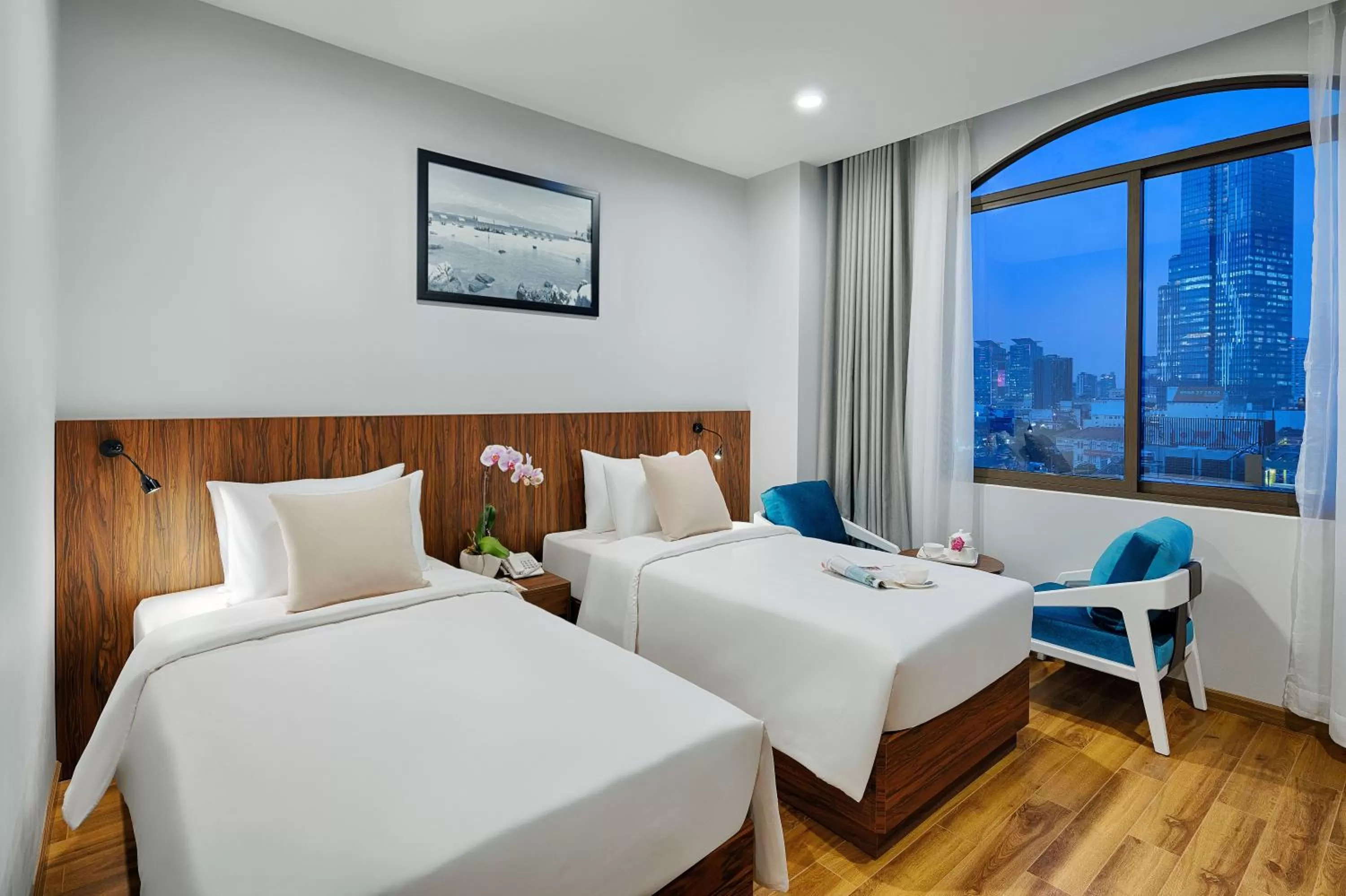 View (from property/room), Bed in Happy Life Grand Hotel & Rooftop Skybar