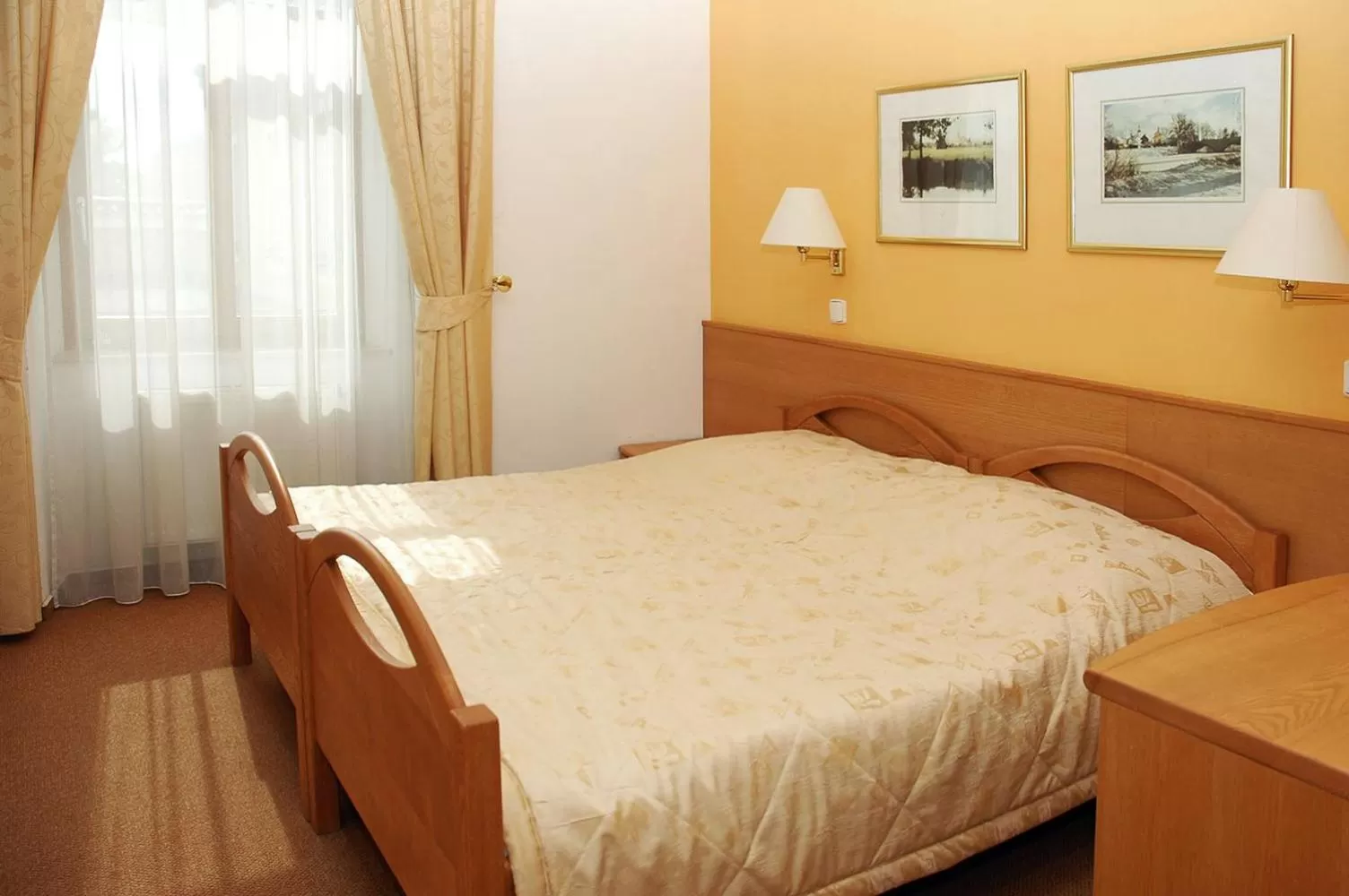 Bed in Hotel Restaurant Modrá Hvězda