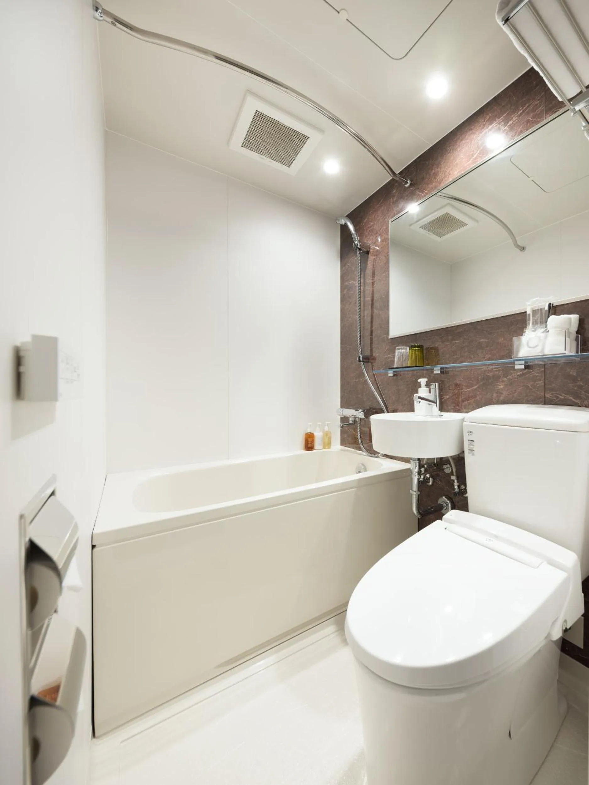 Toilet in Nest Hotel Osaka Umeda