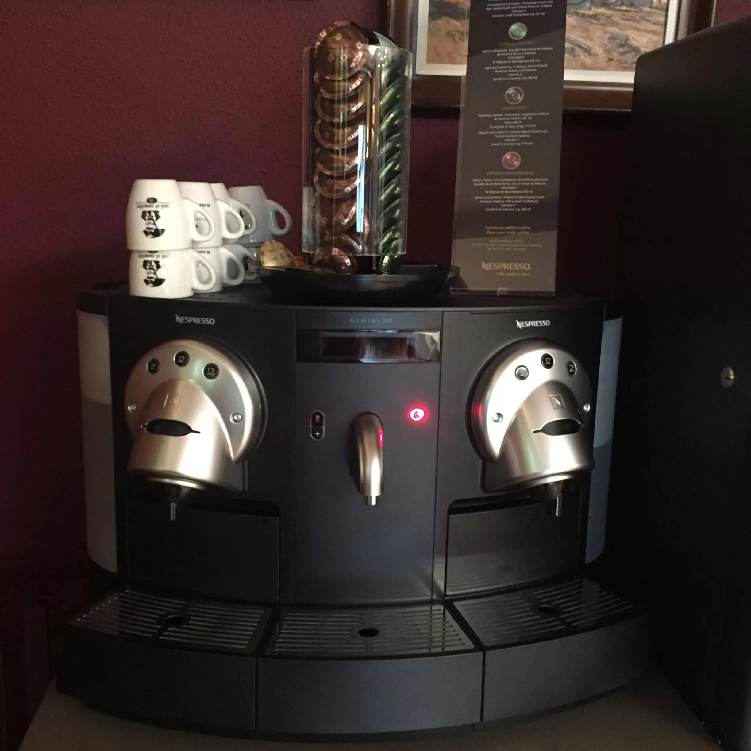 Buffet breakfast in Hotel L’Ermita B&B