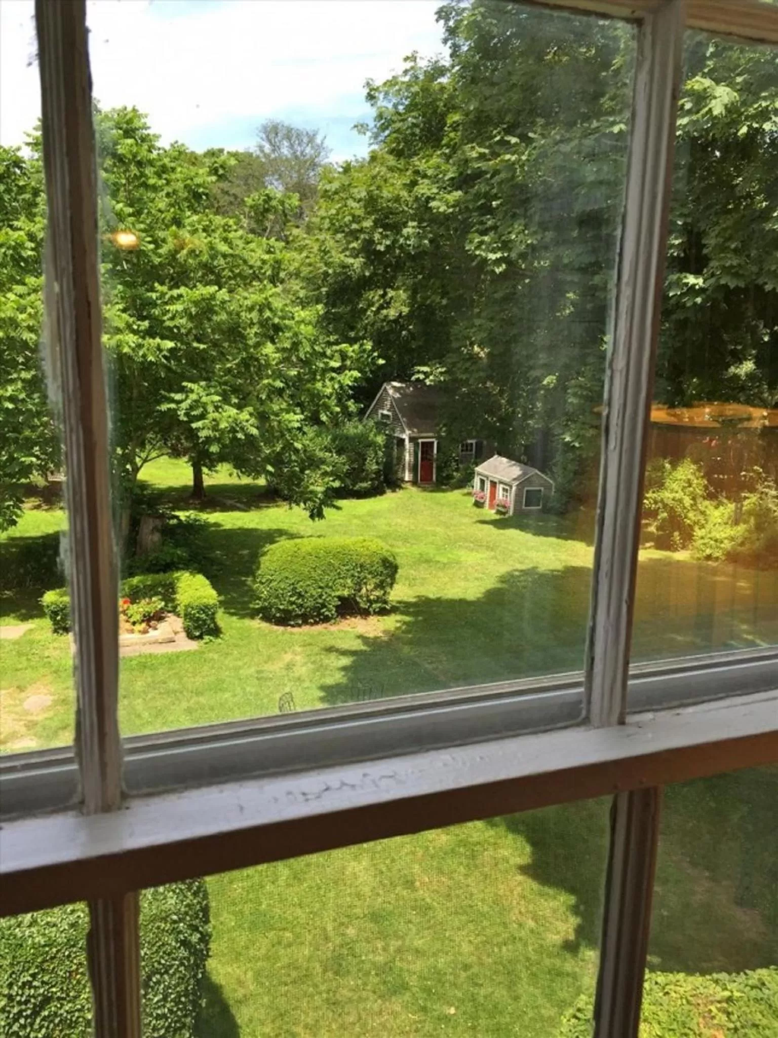 Garden view in Village Inn