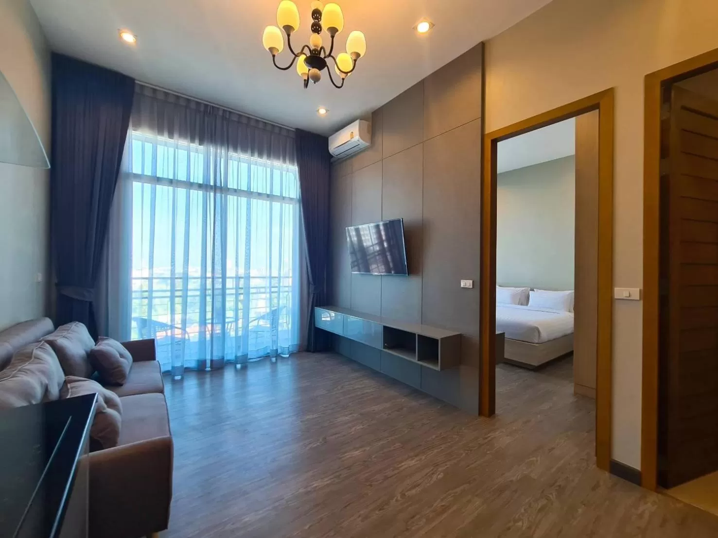 TV and multimedia, Bed in UR The Private Huahin