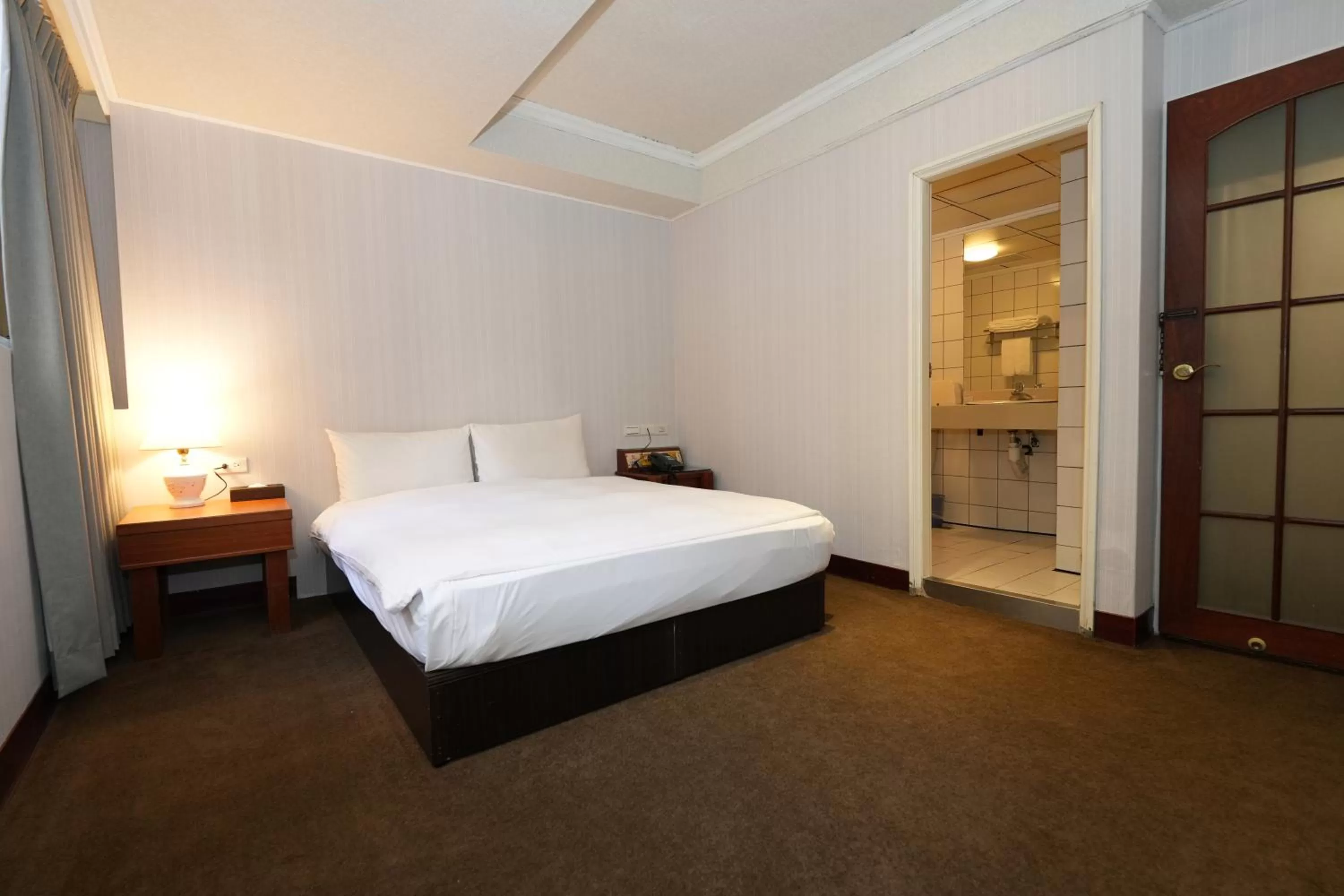 Bed in Shanger Hotel